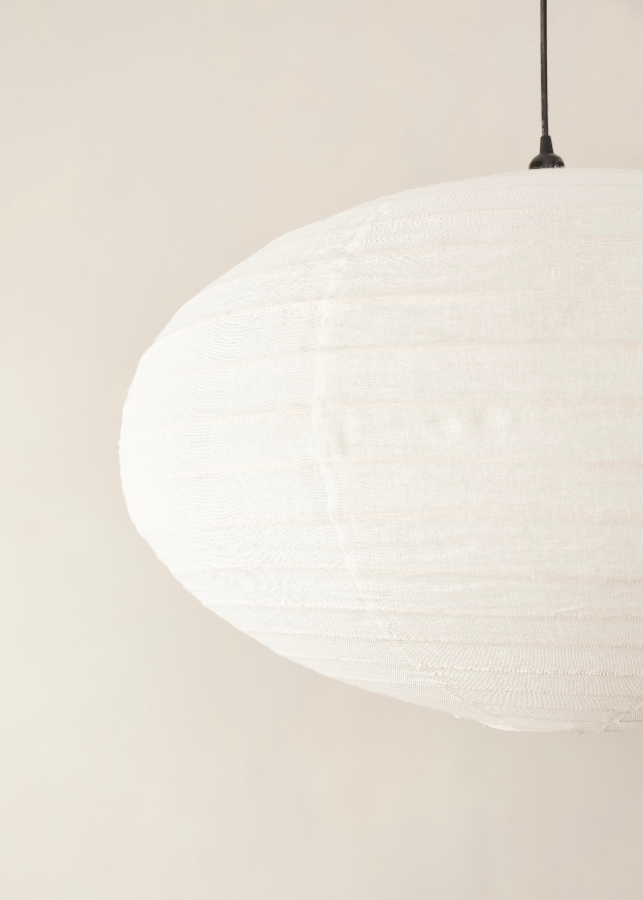 Oval Linen Lantern / Off  White