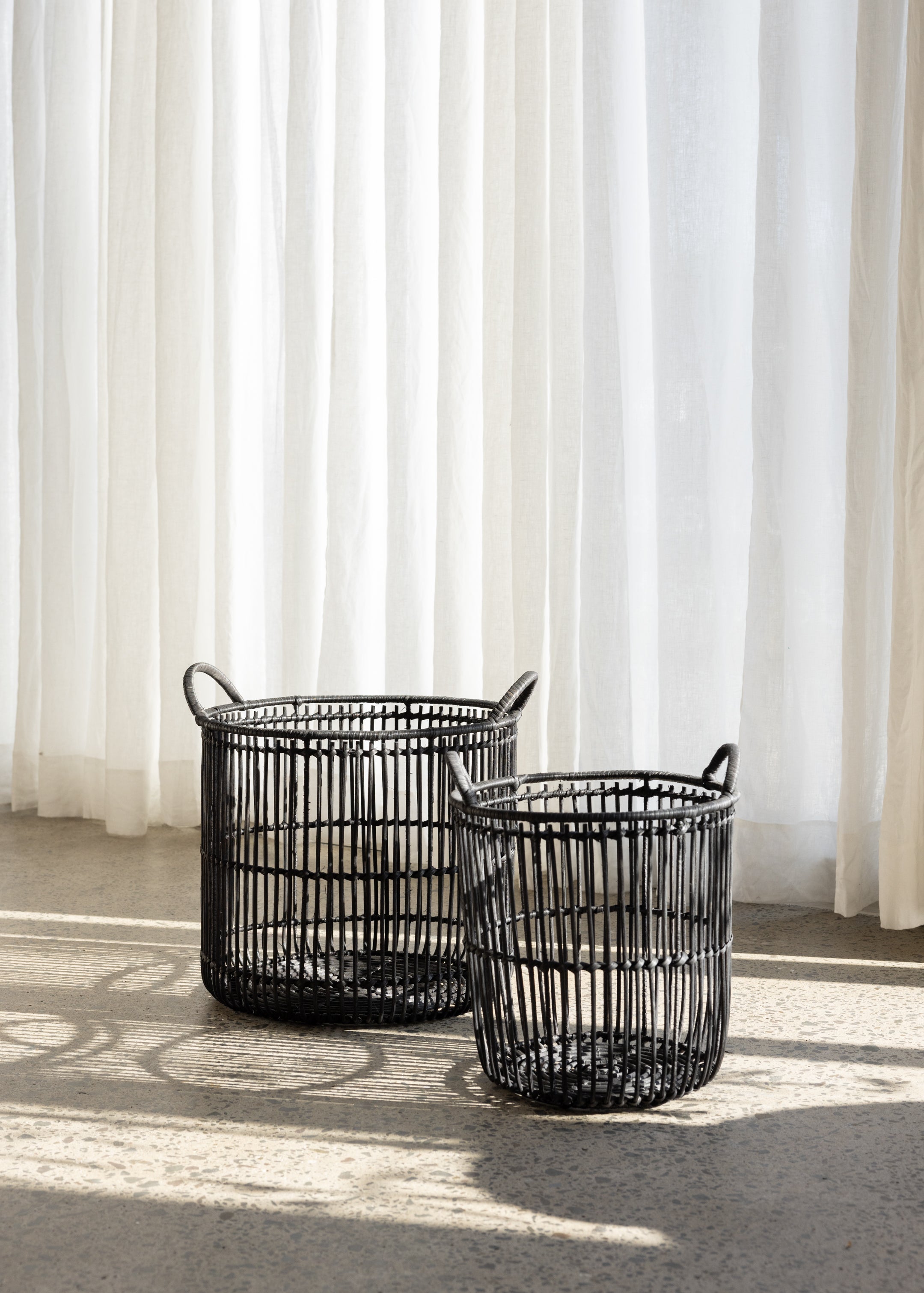 Kaia Rattan Basket Set Of 2 / Charcoal