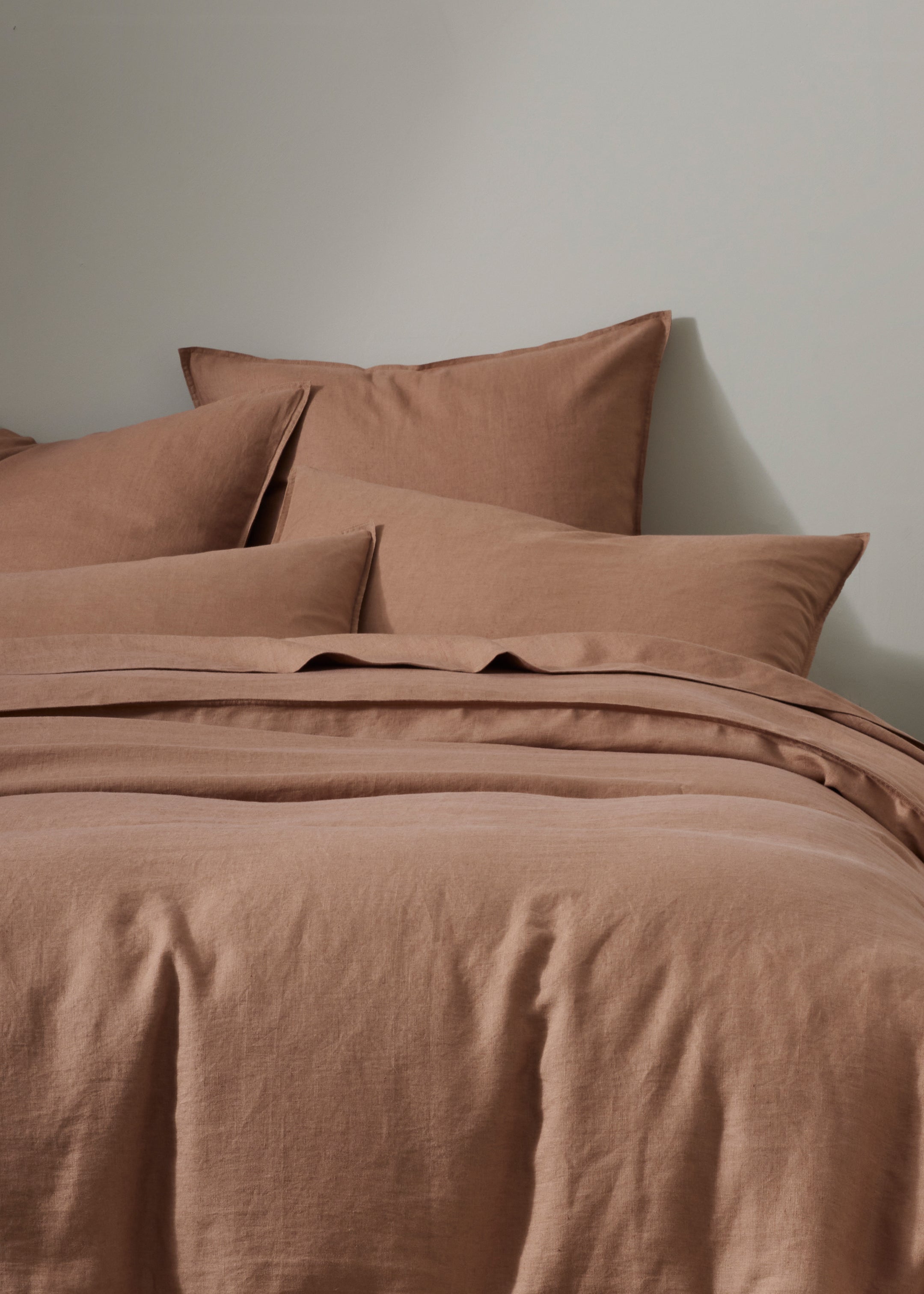 Ravello Standard Pillowcases / Biscuit