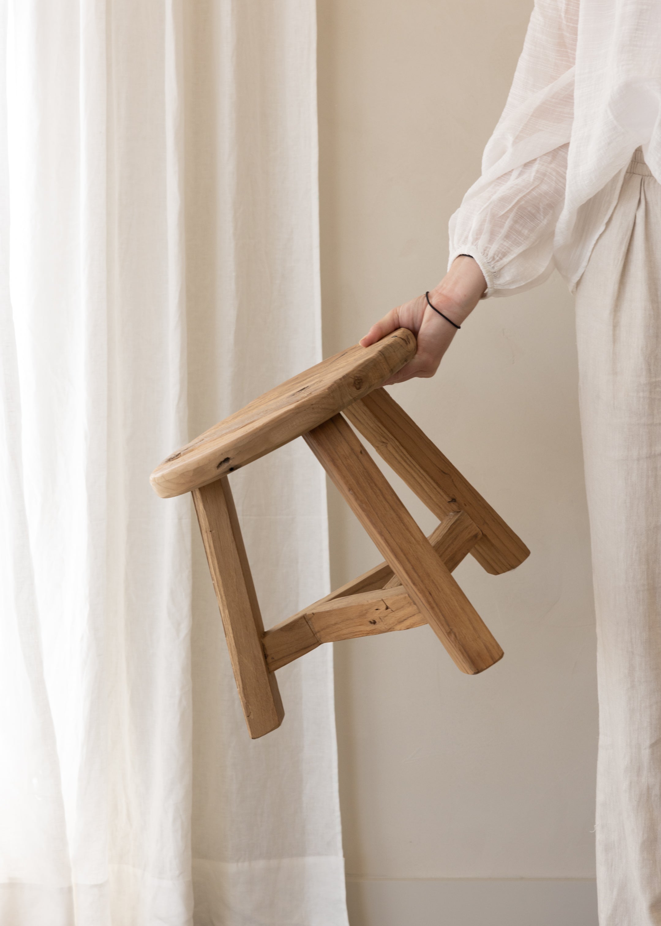 Dallas Stool / Natural