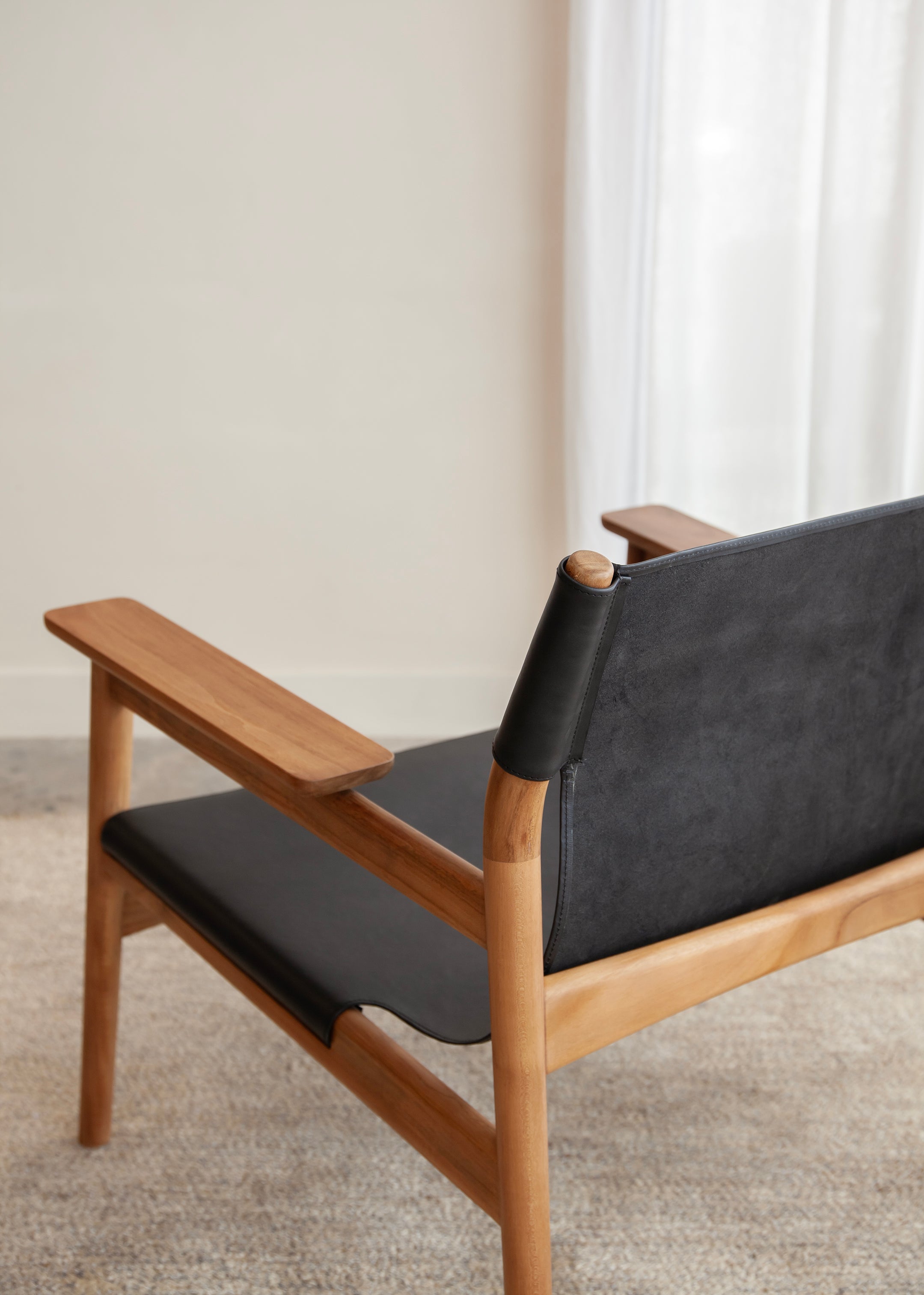 Sana Leather Chair / Black