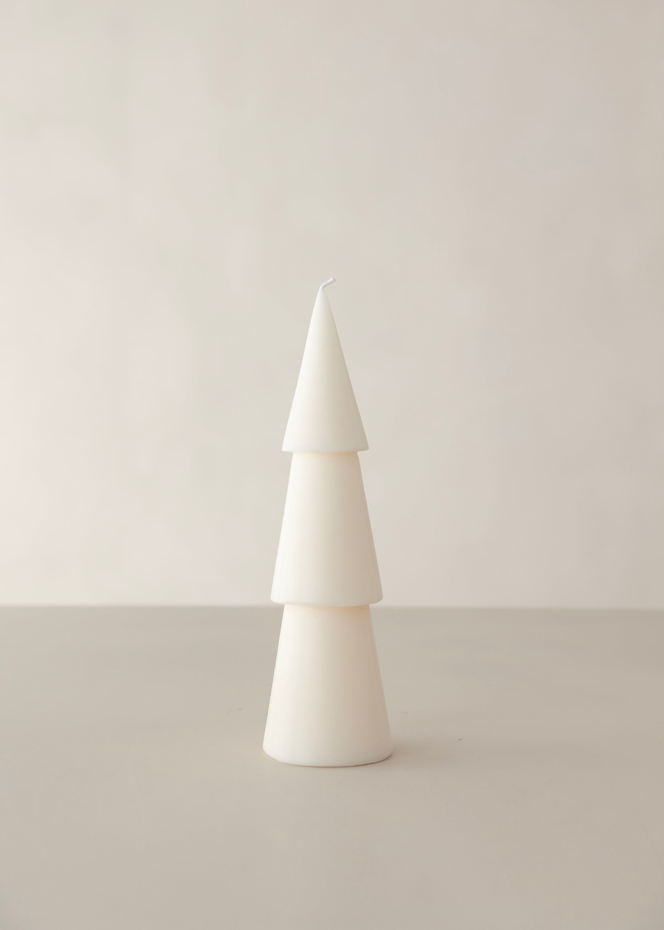 Silent Pine Candle / Ivory