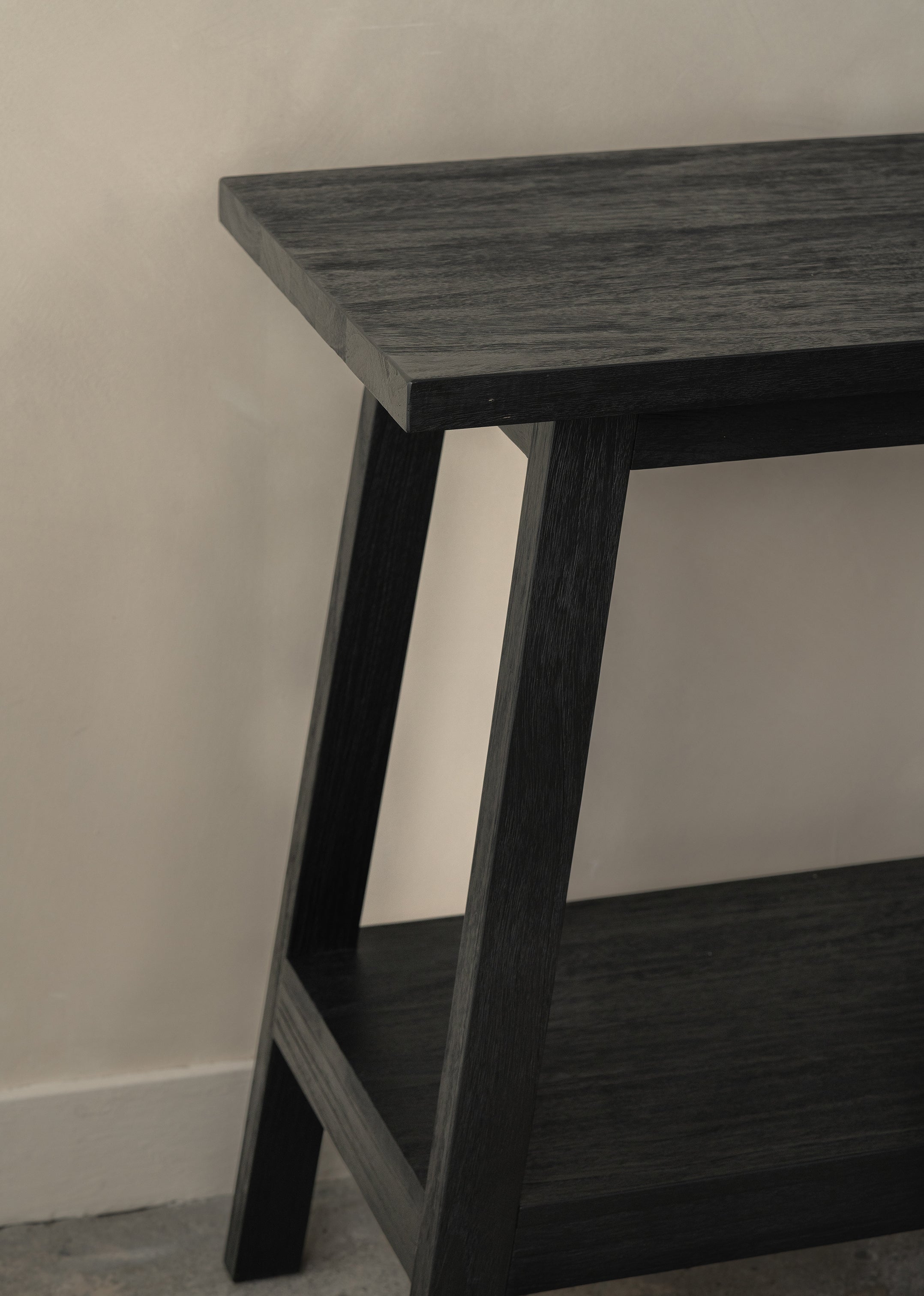 Sadie  Console / Black