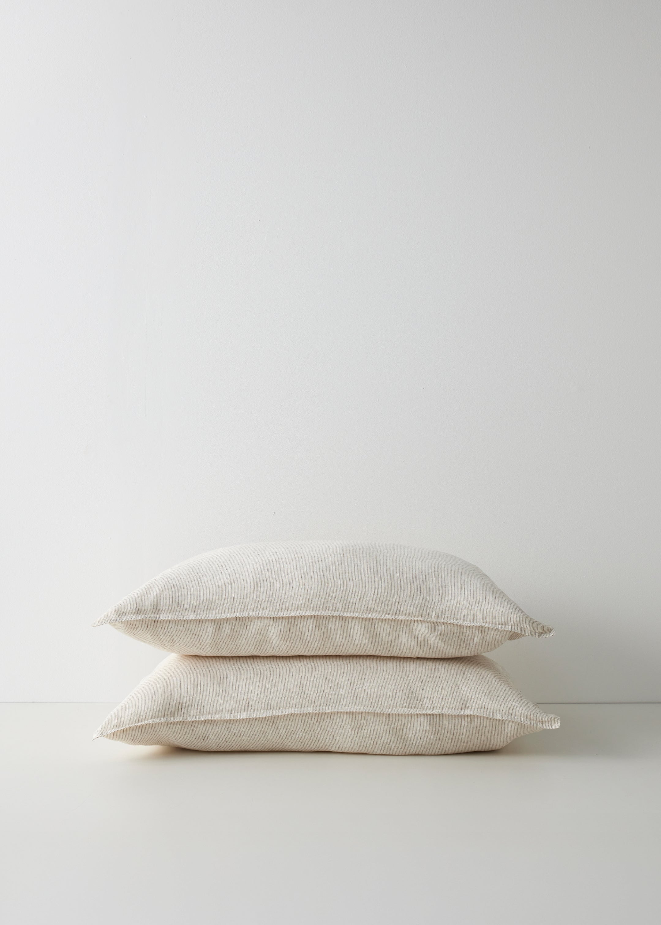Sova Standard Pillowcases / Savanna