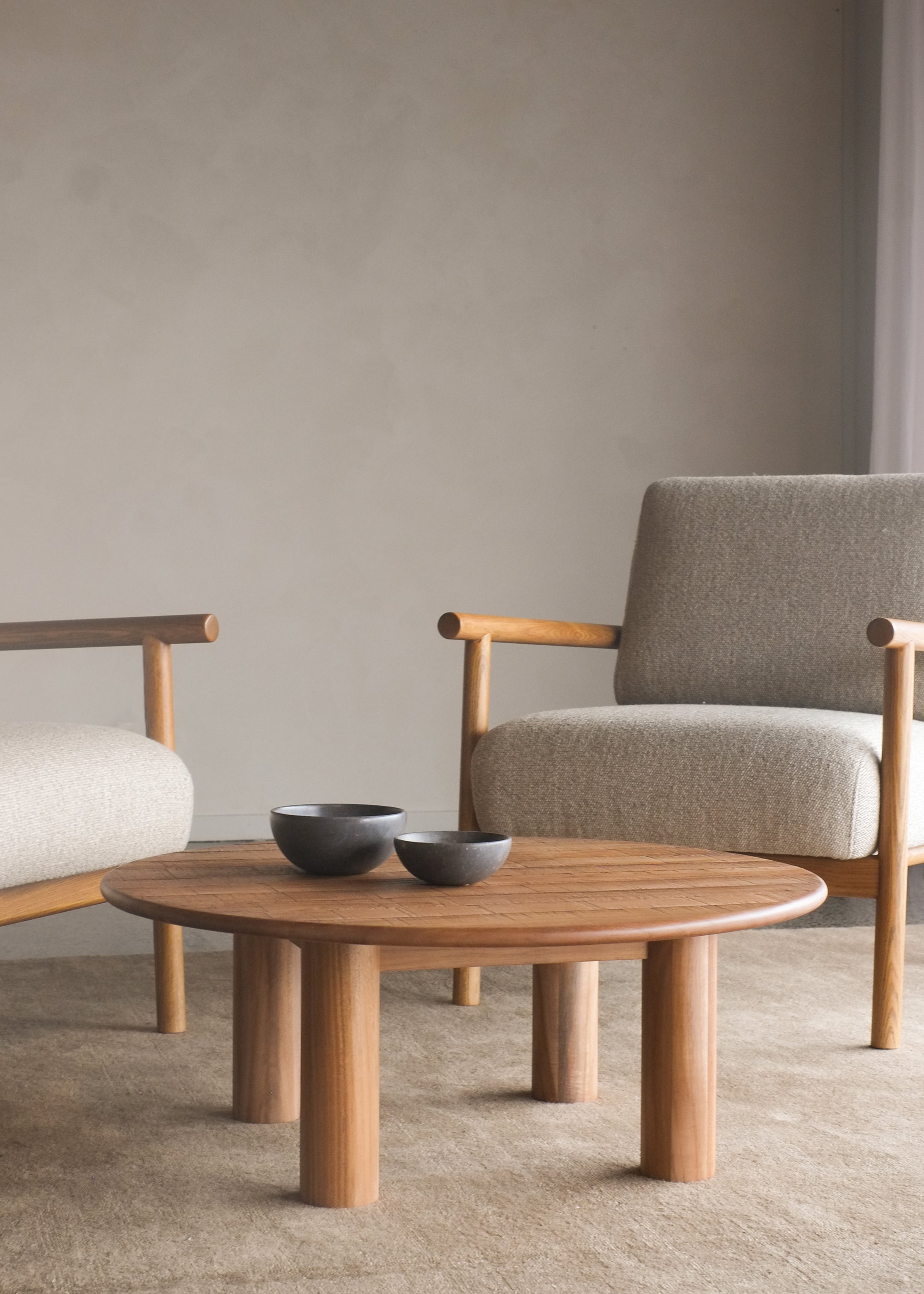 Umi Coffee Table / Dark Teak