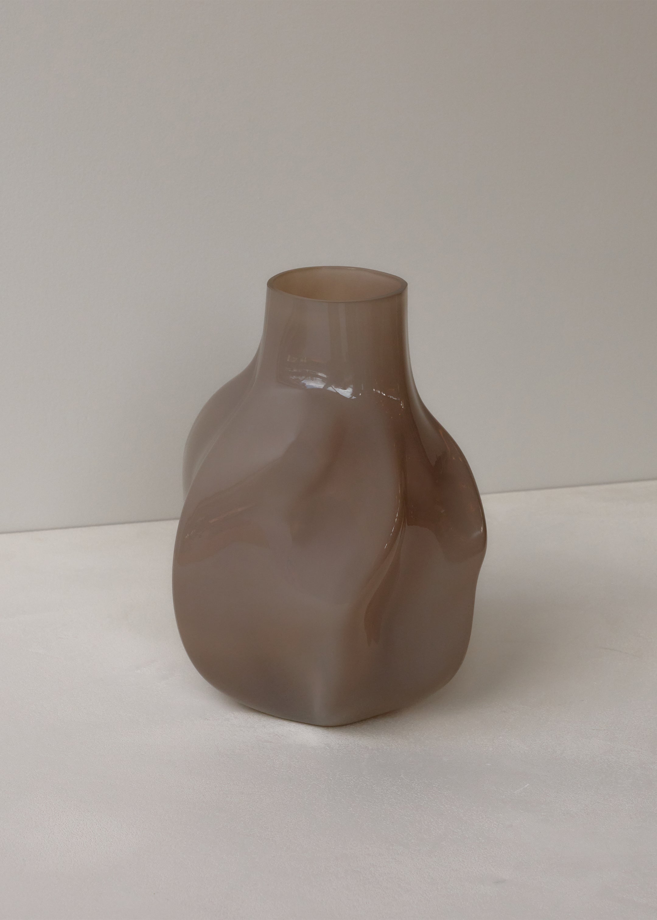 Bakku Vase / Smoked Desert