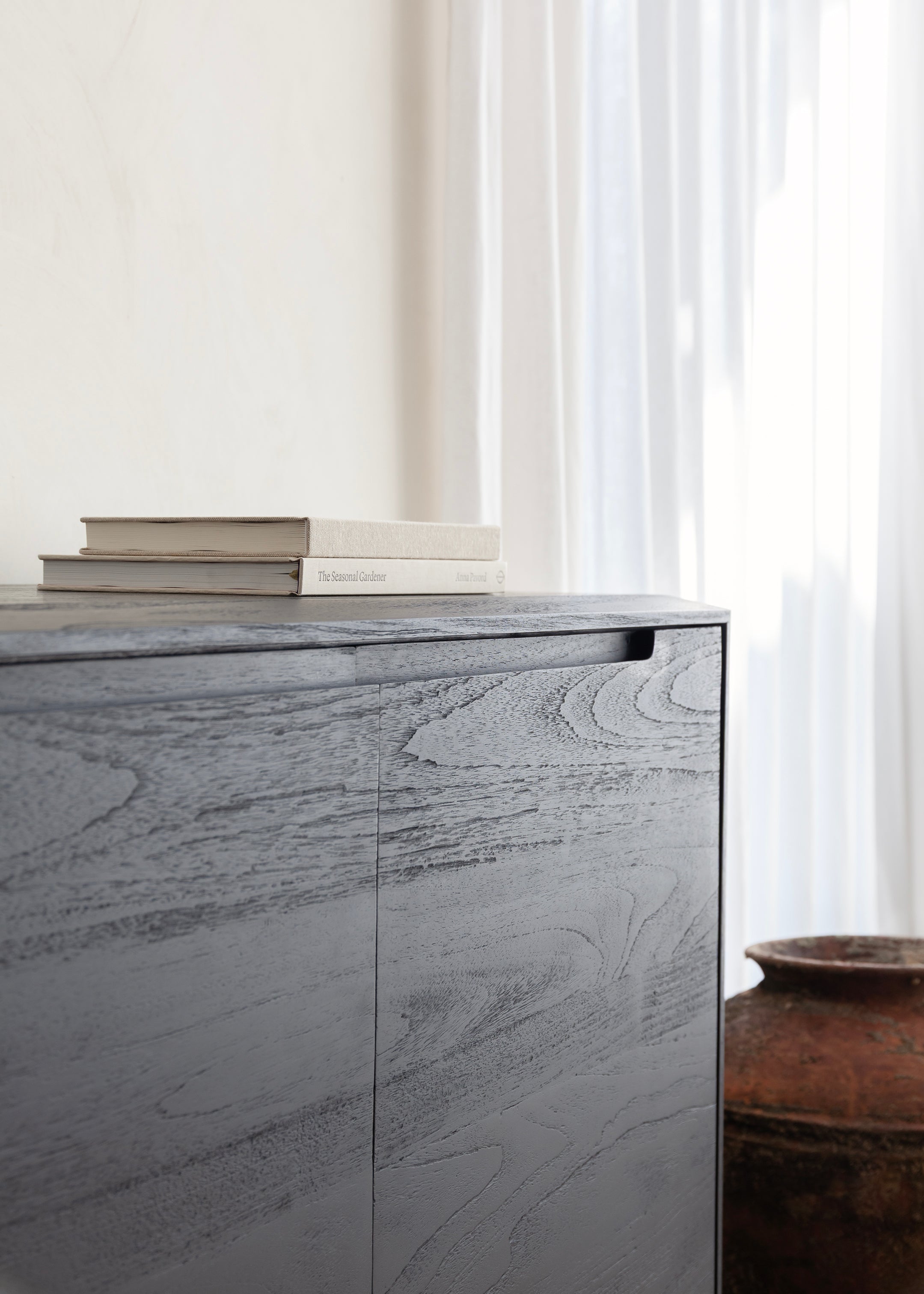 Vision Sideboard / Black