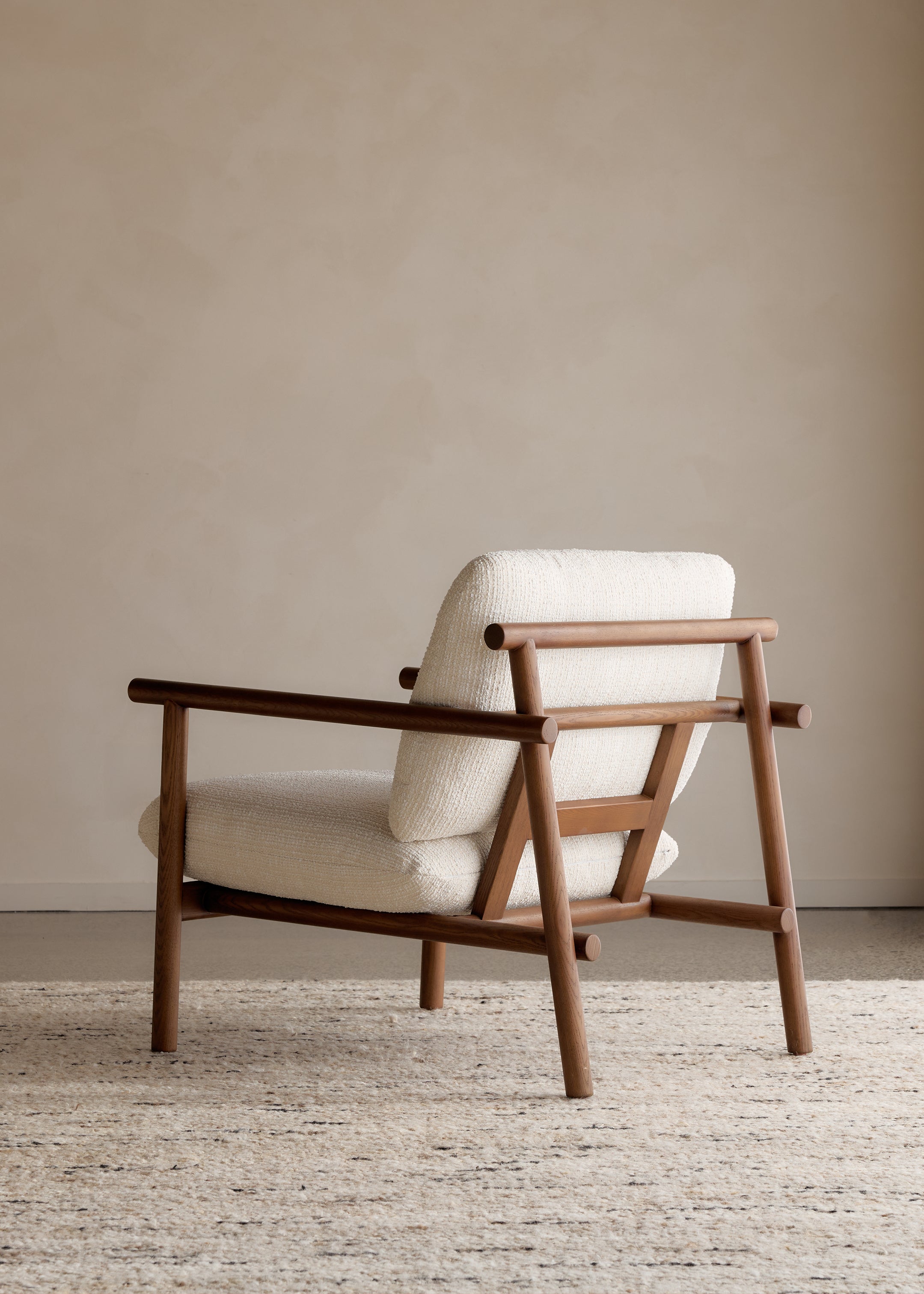 Winnie Armchair / Alabaster