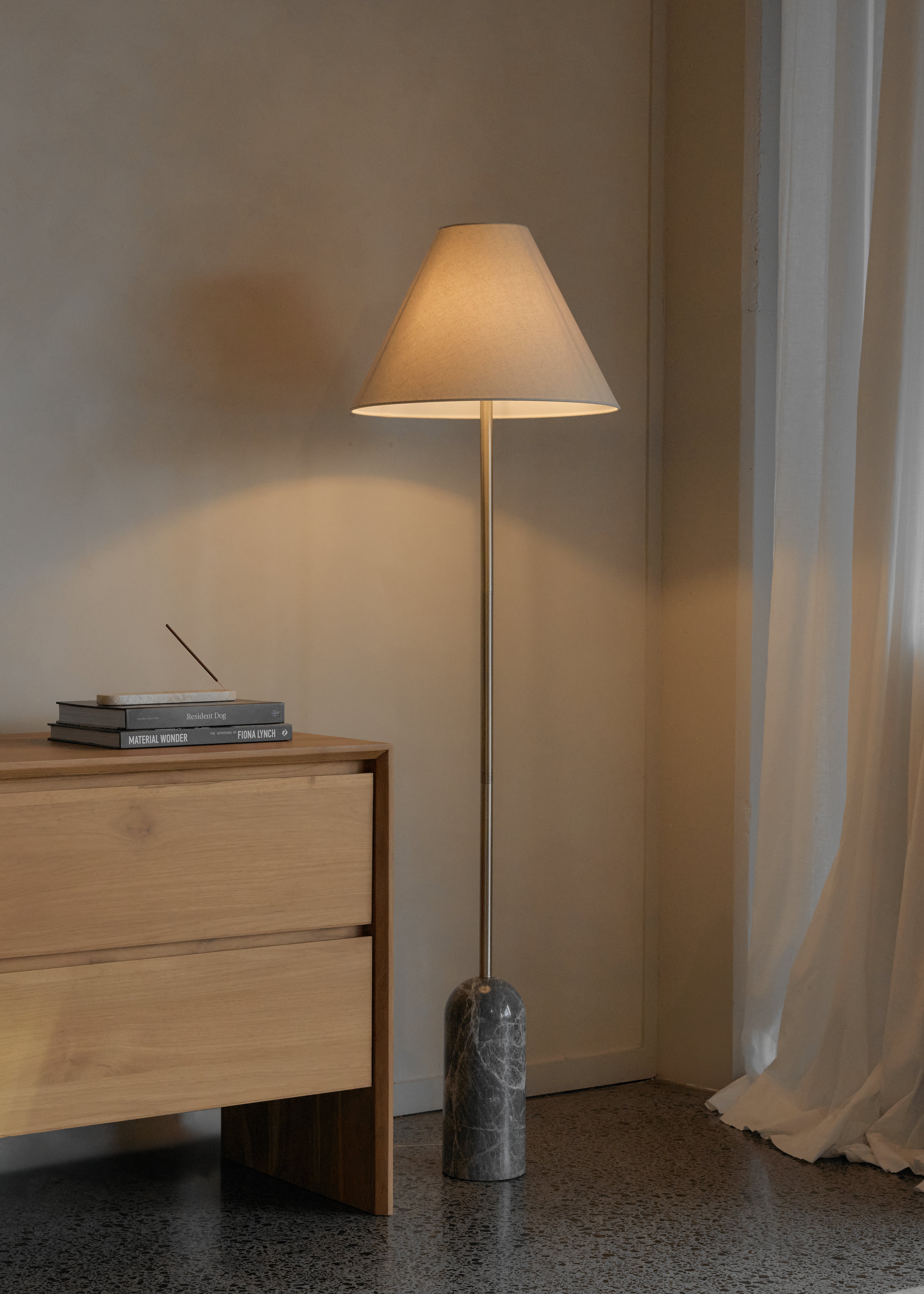 Alia Floor Lamp