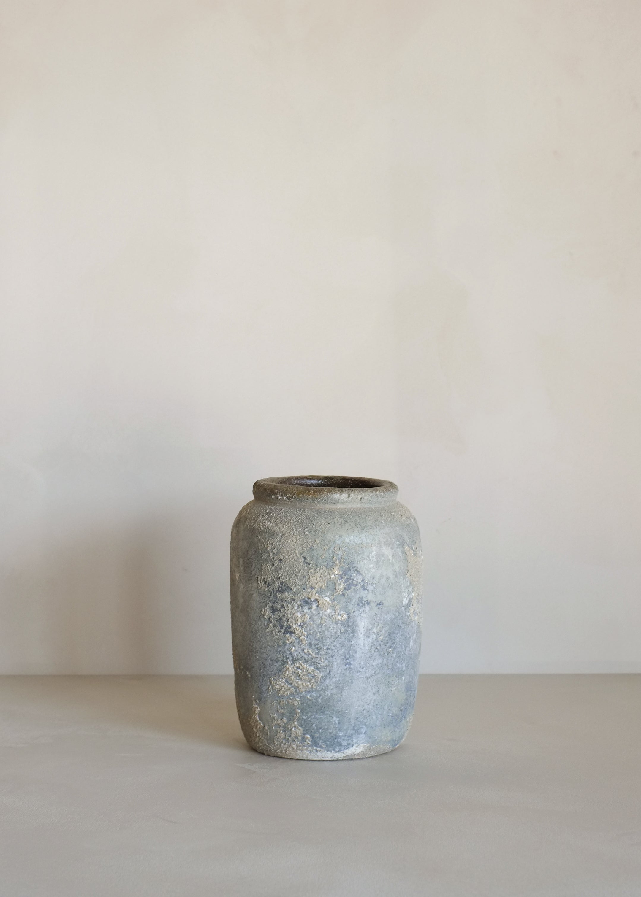 Ayva Antique Vase / Terracotta