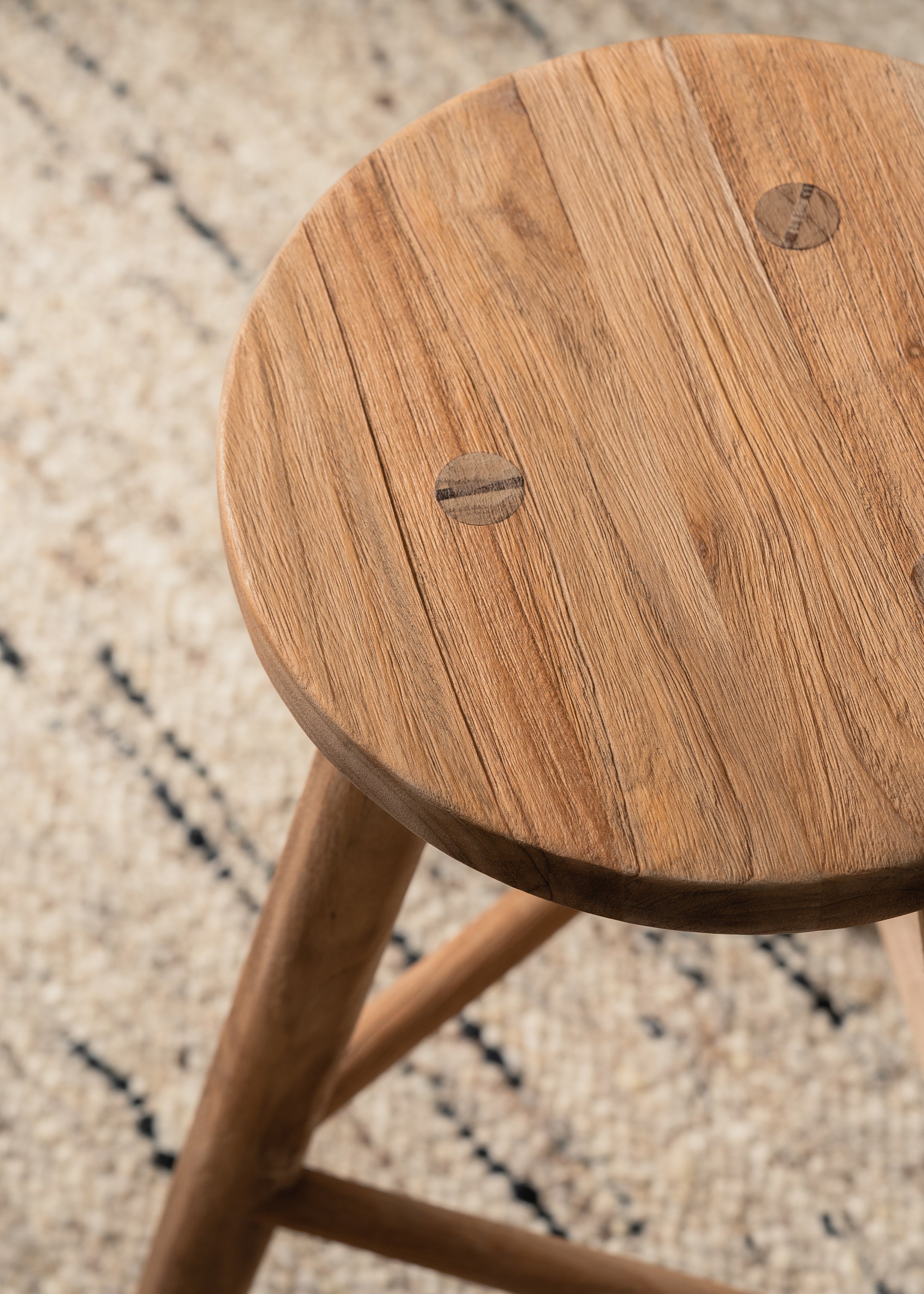 Bodhi Stool / Dark Teak