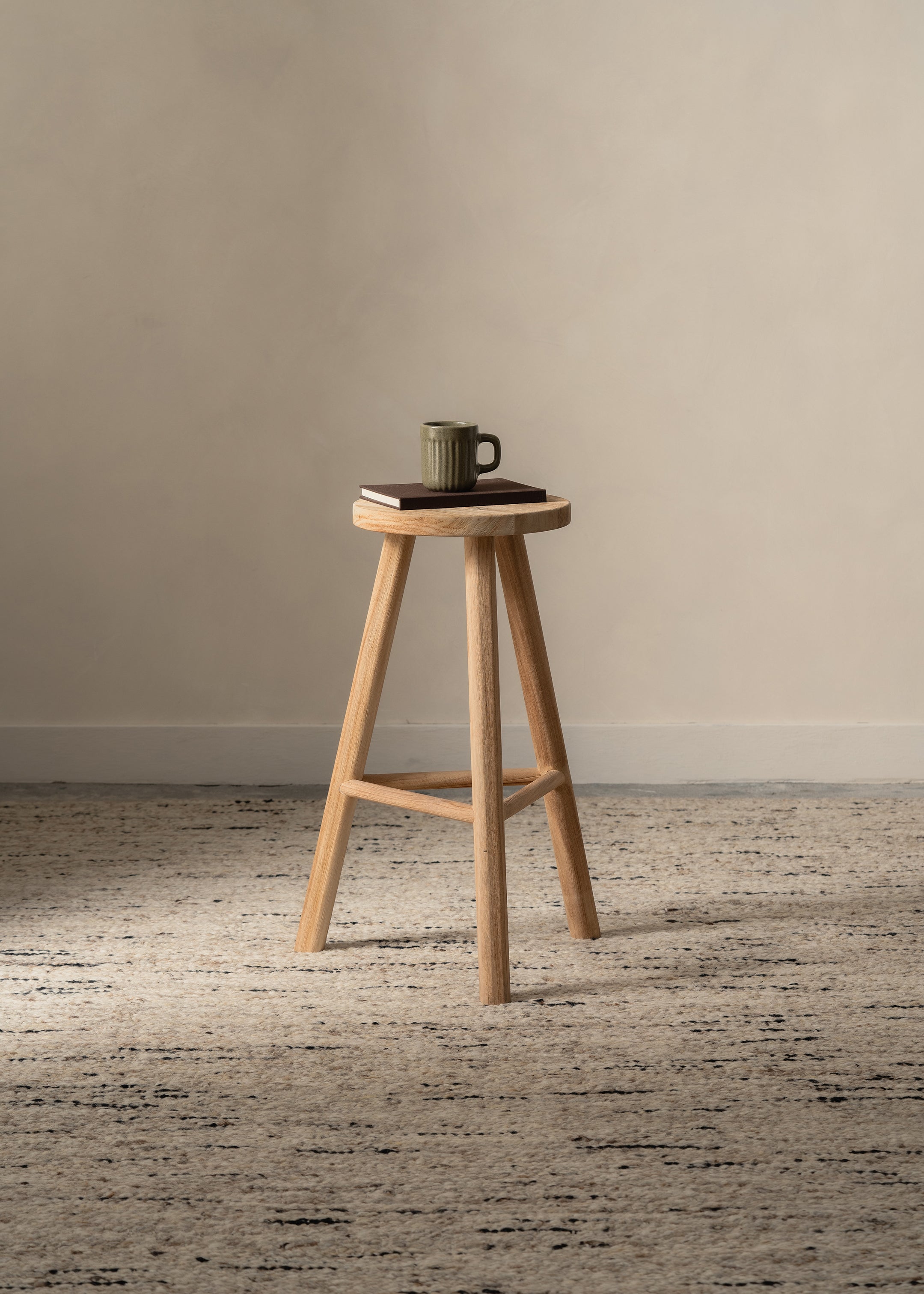 Bodhi Stool / Natural