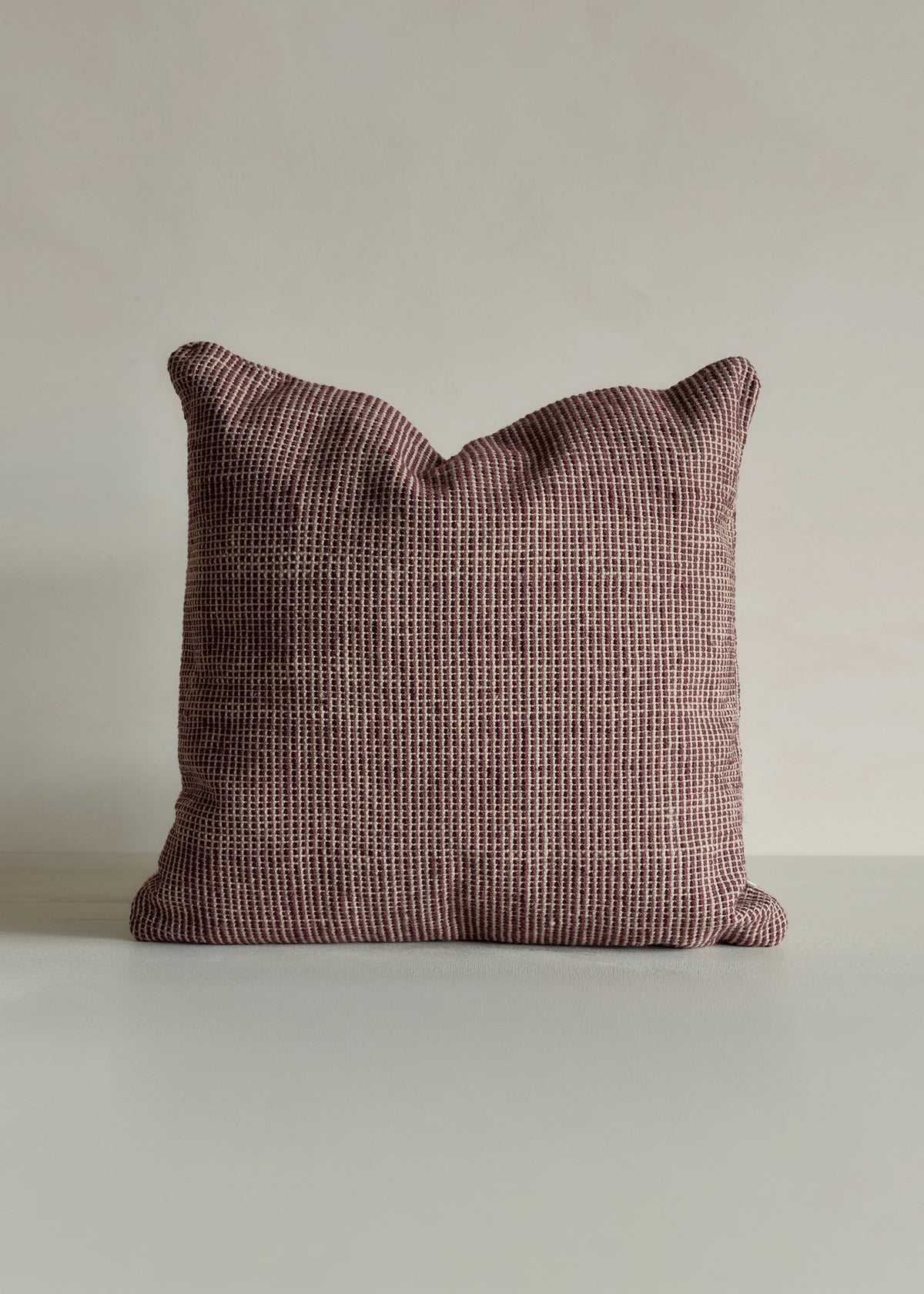 Dune Outdoor Cushion / Claret