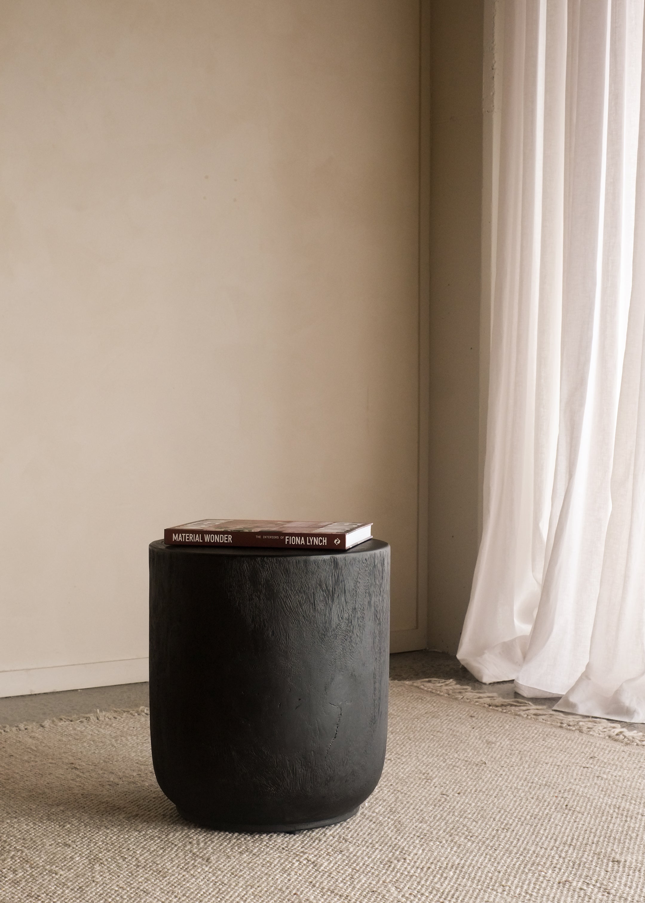 Faith Stump / Black
