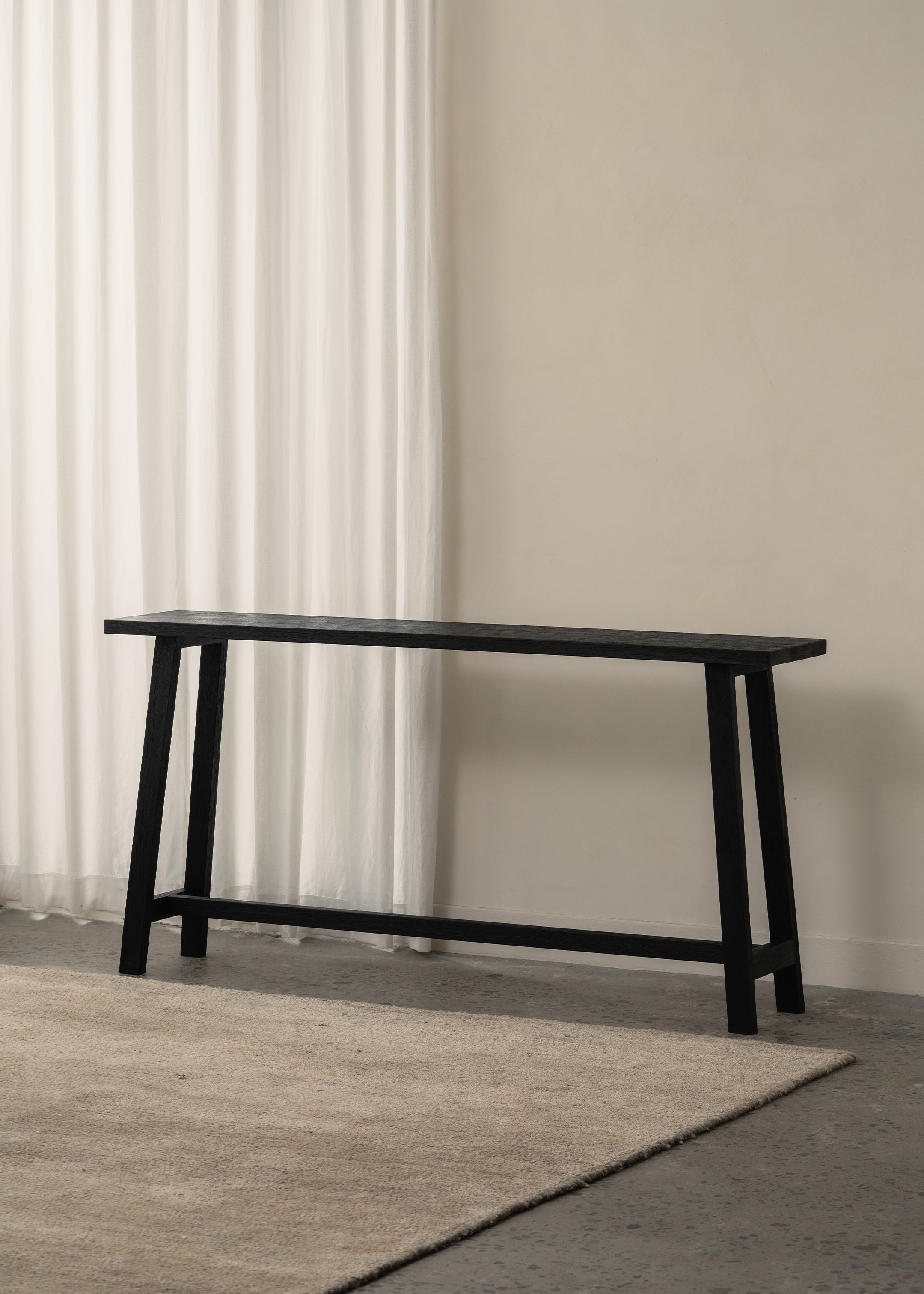 Jenna Console / Black