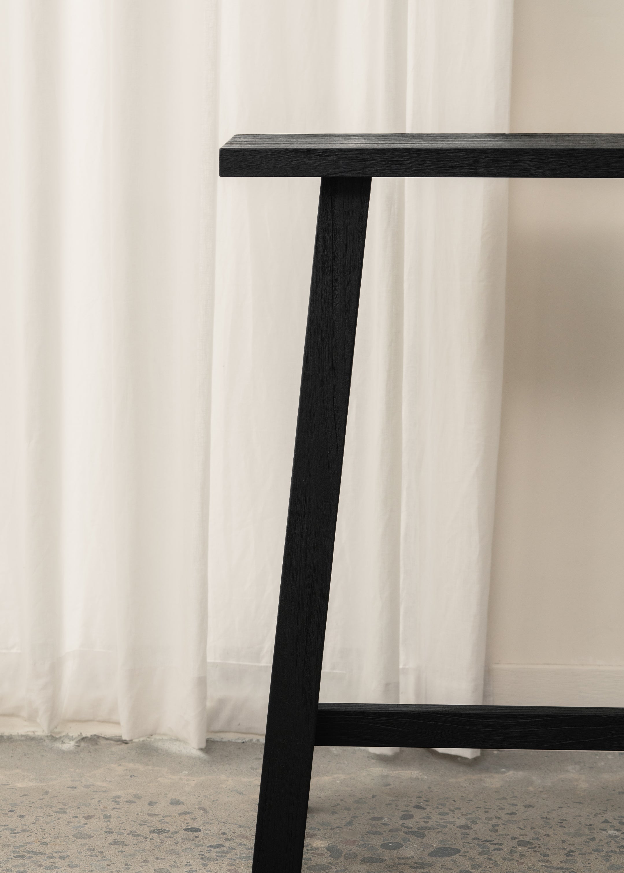 Jenna Console / Black