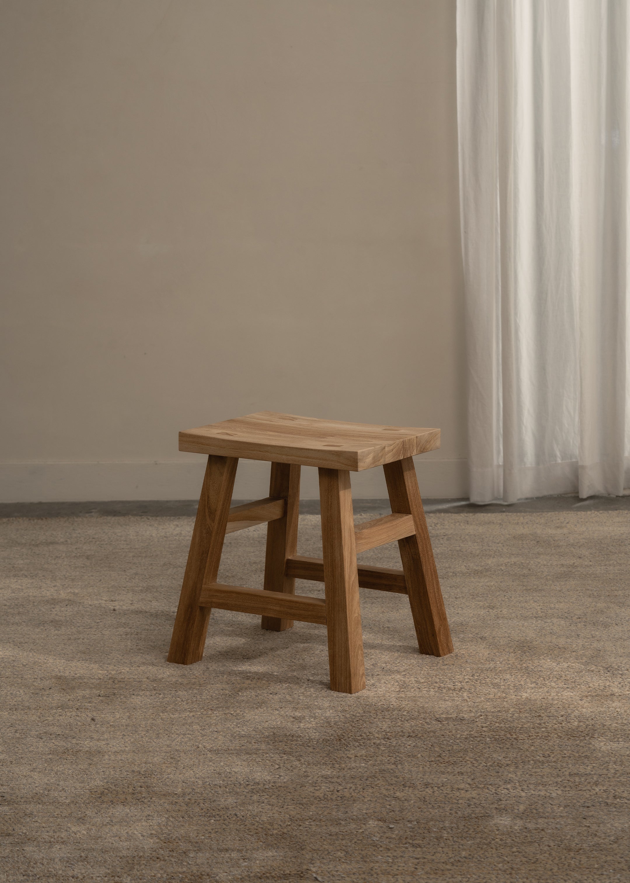 Kali Stool / Natural