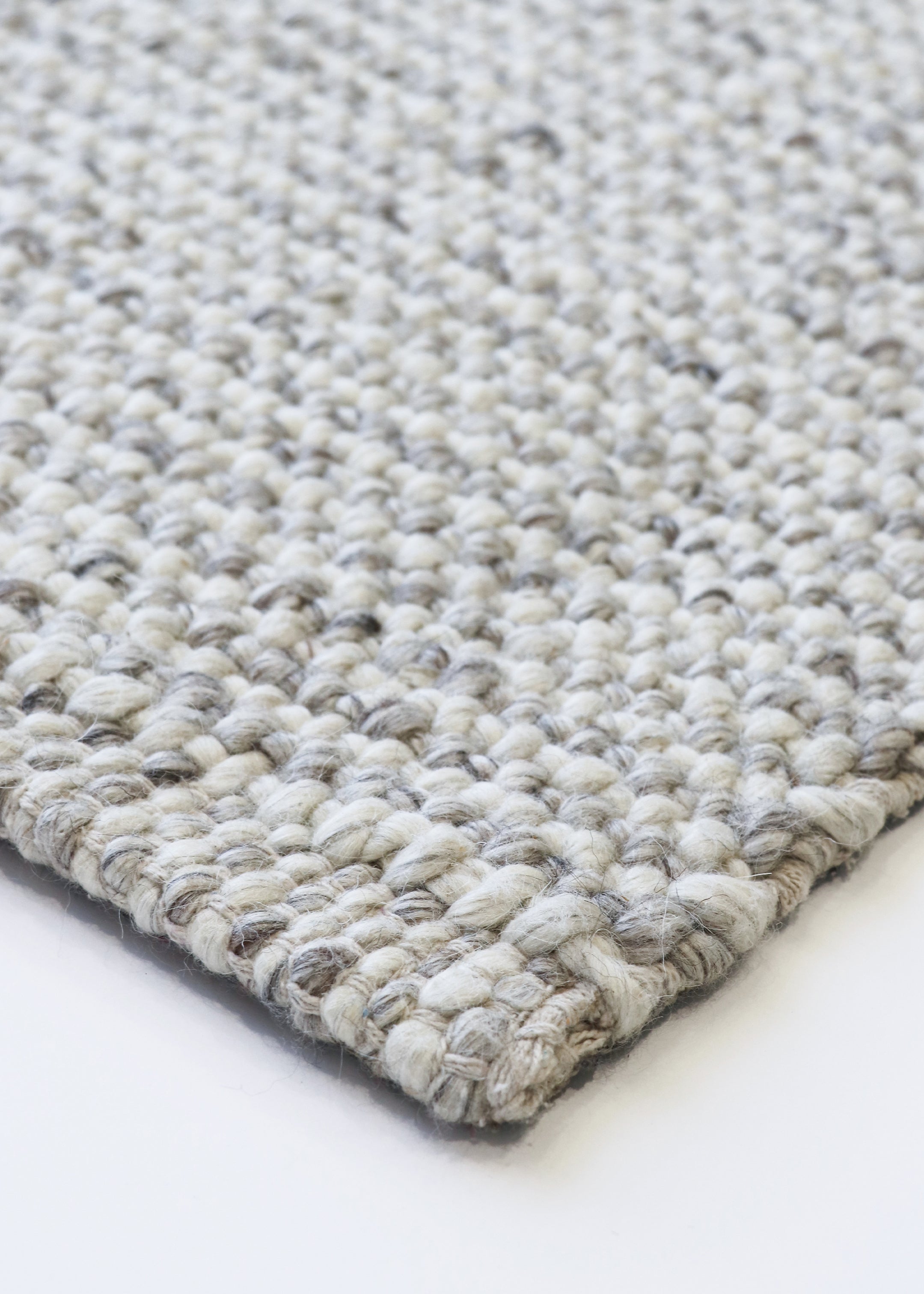 Kansas Floor Rug / Oyster