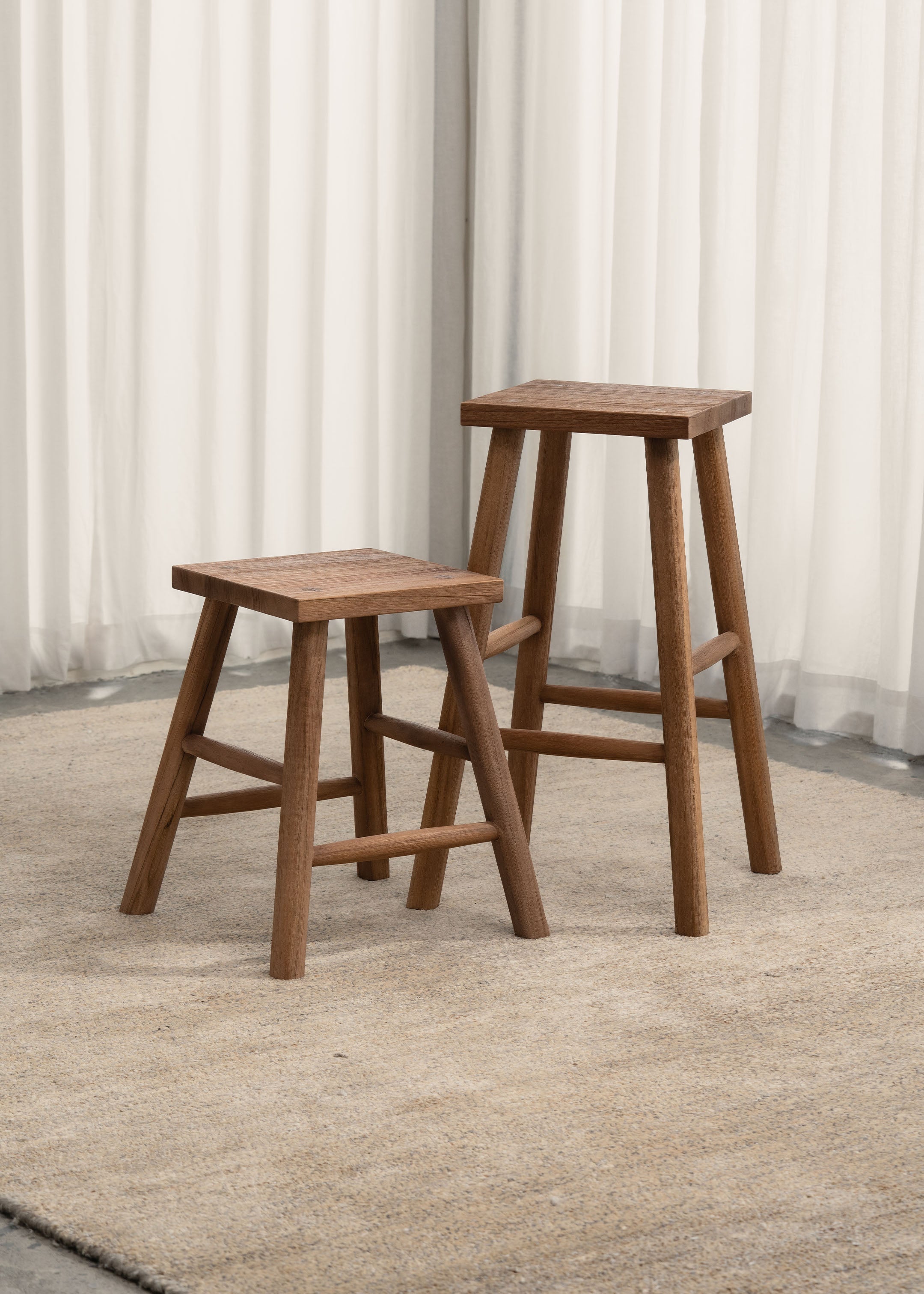 Kiran Stool / Dark Teak