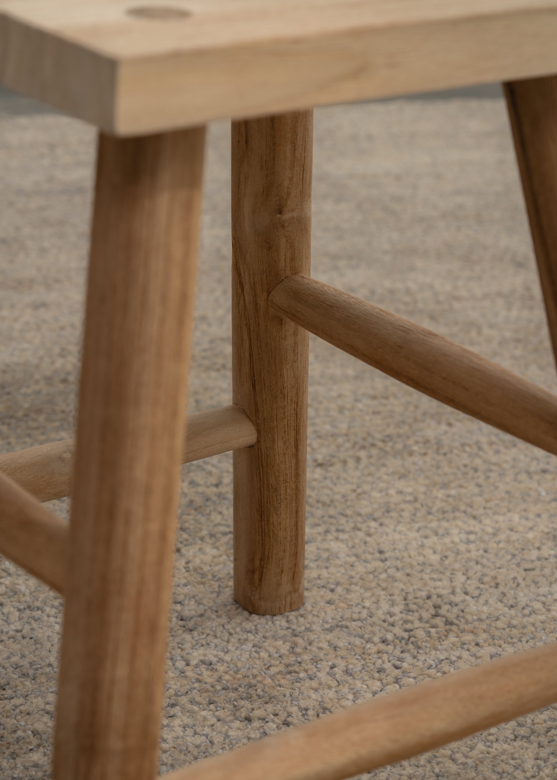Kiran Stool / Natural