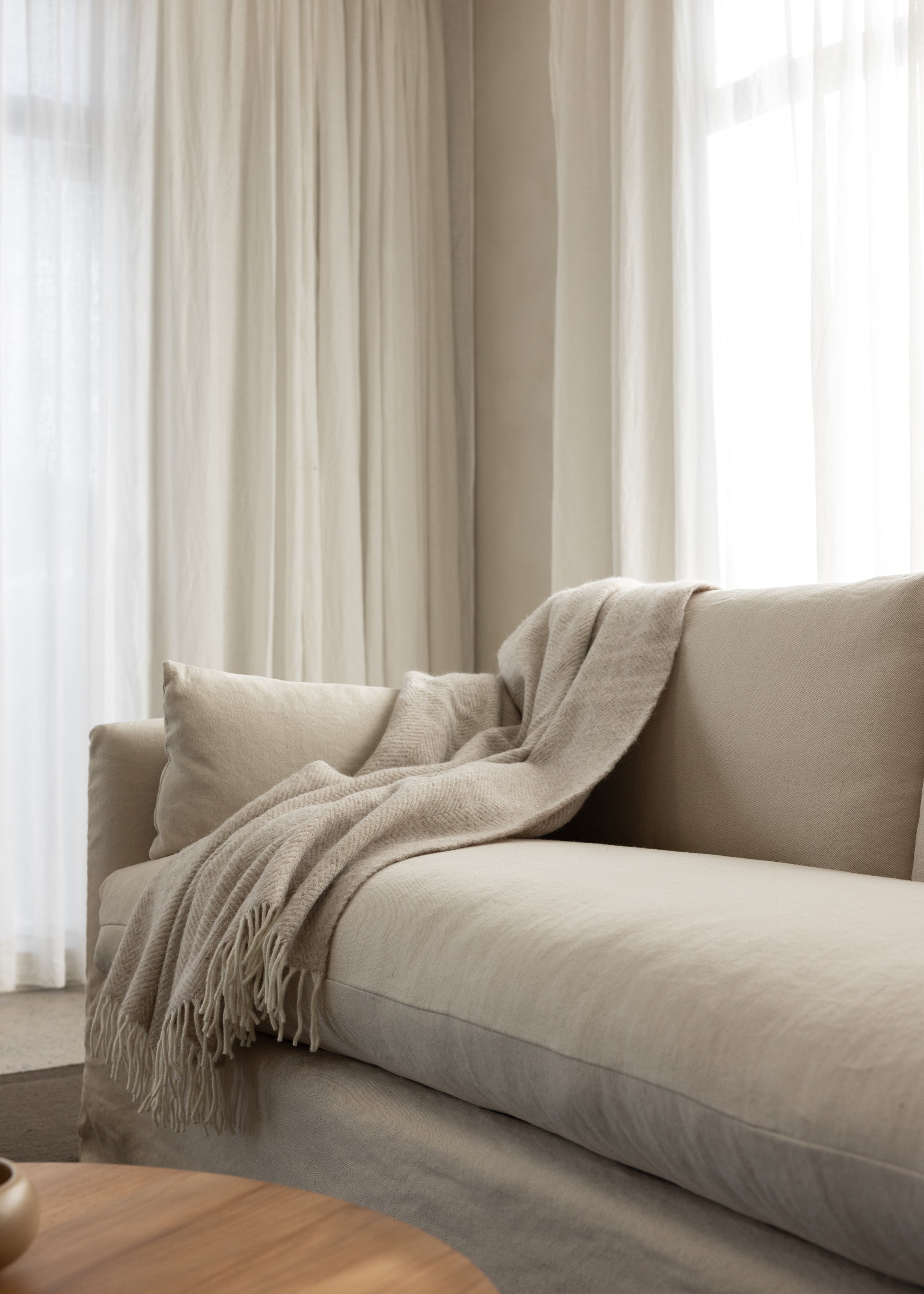 Magnus Wool Throw / Quartz