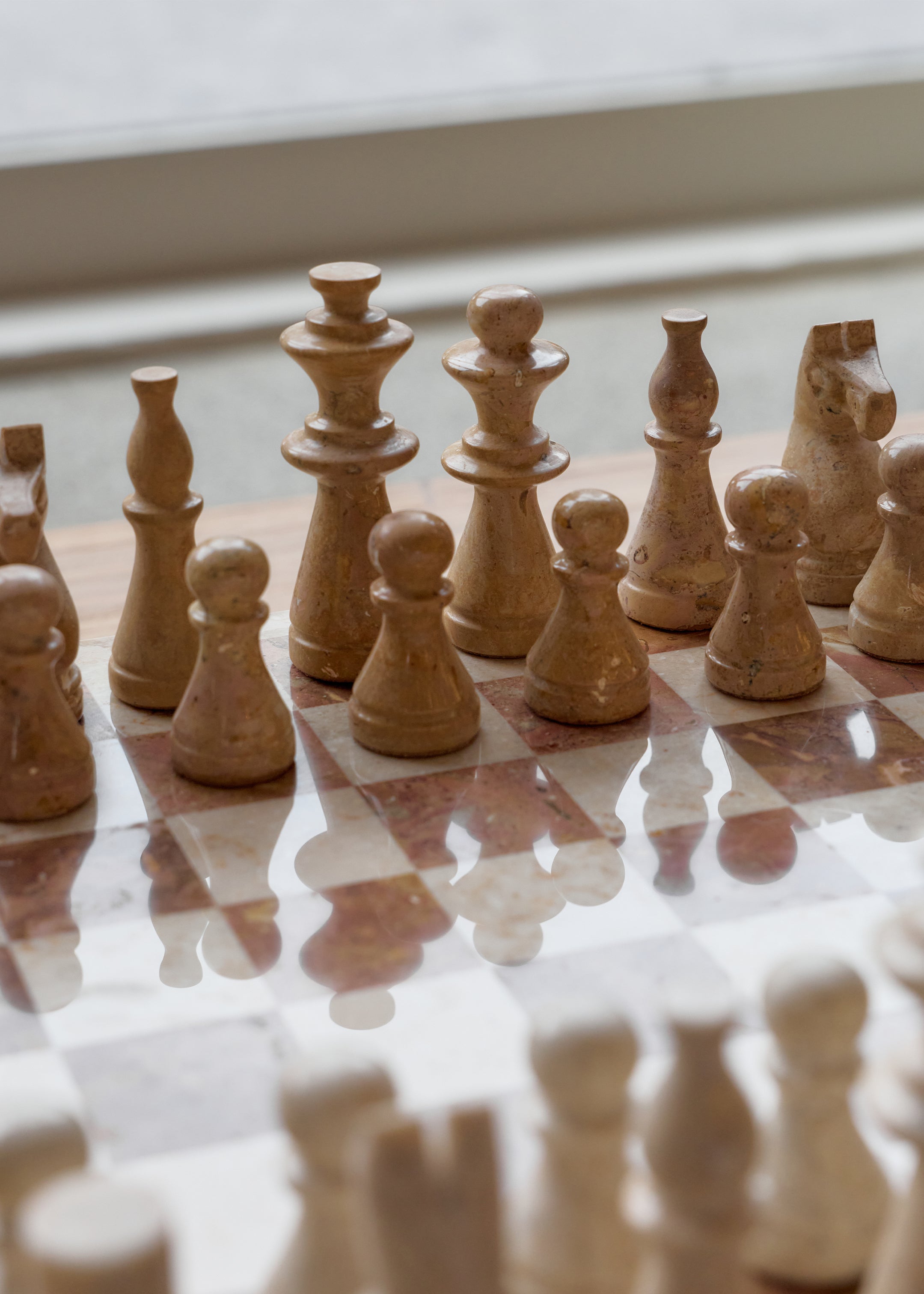 Maku Marble Chess Set / Cream and Terracotta