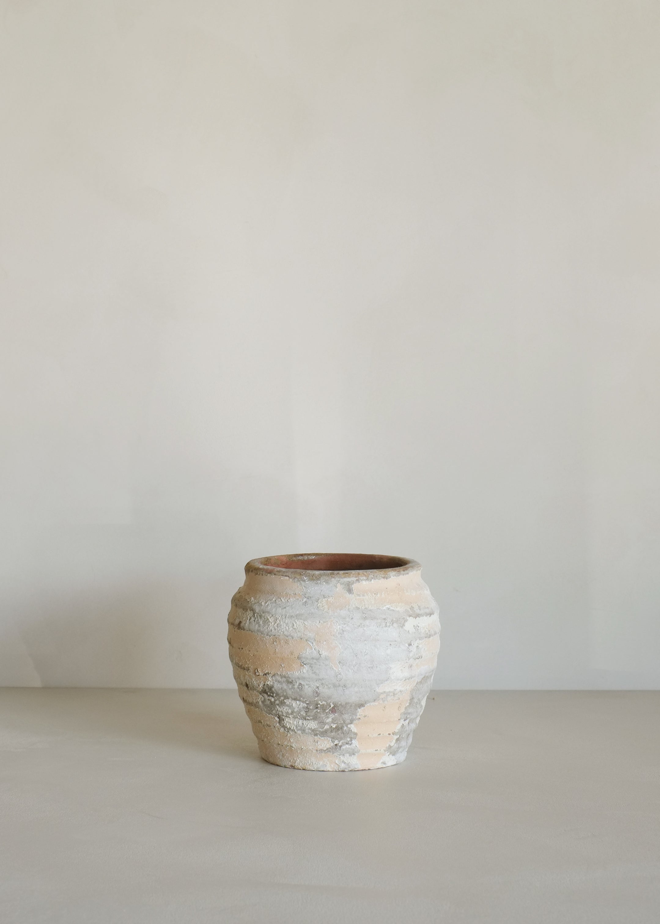 Nemu Antique Vase / Brown