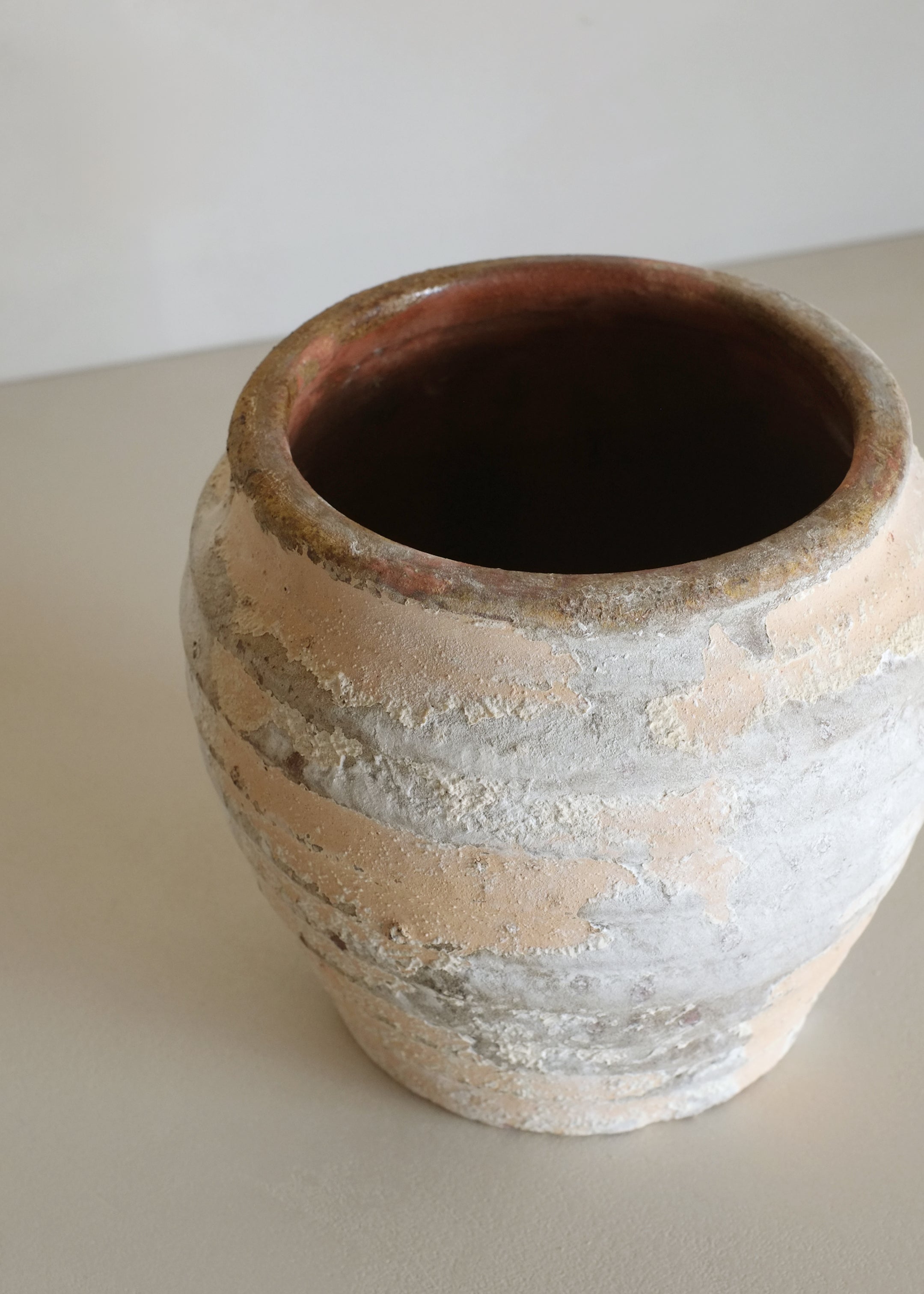 Nemu Antique Vase / Brown
