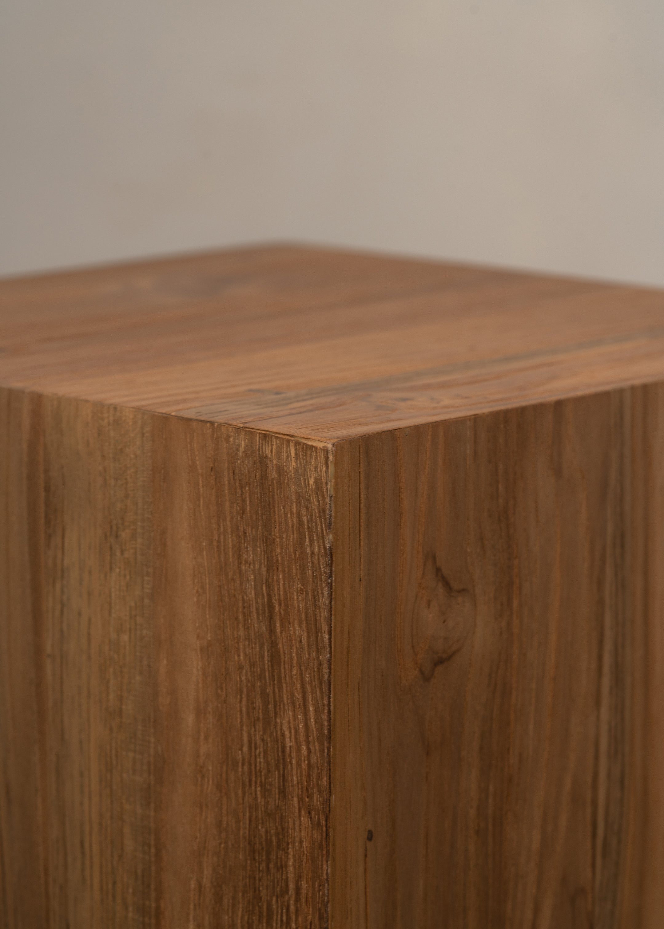 Nevada Plinth