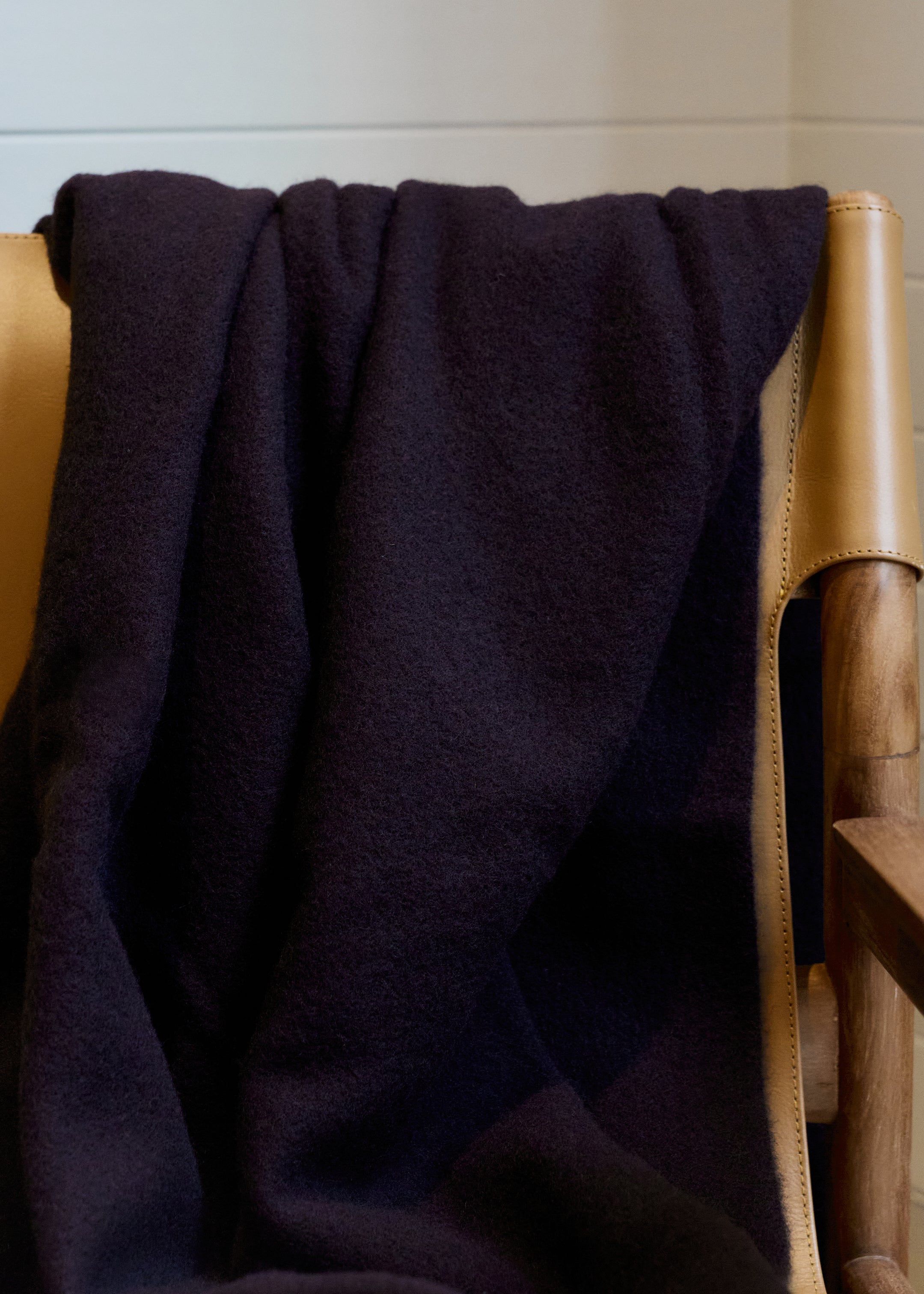Nevis Throw / Blackberry