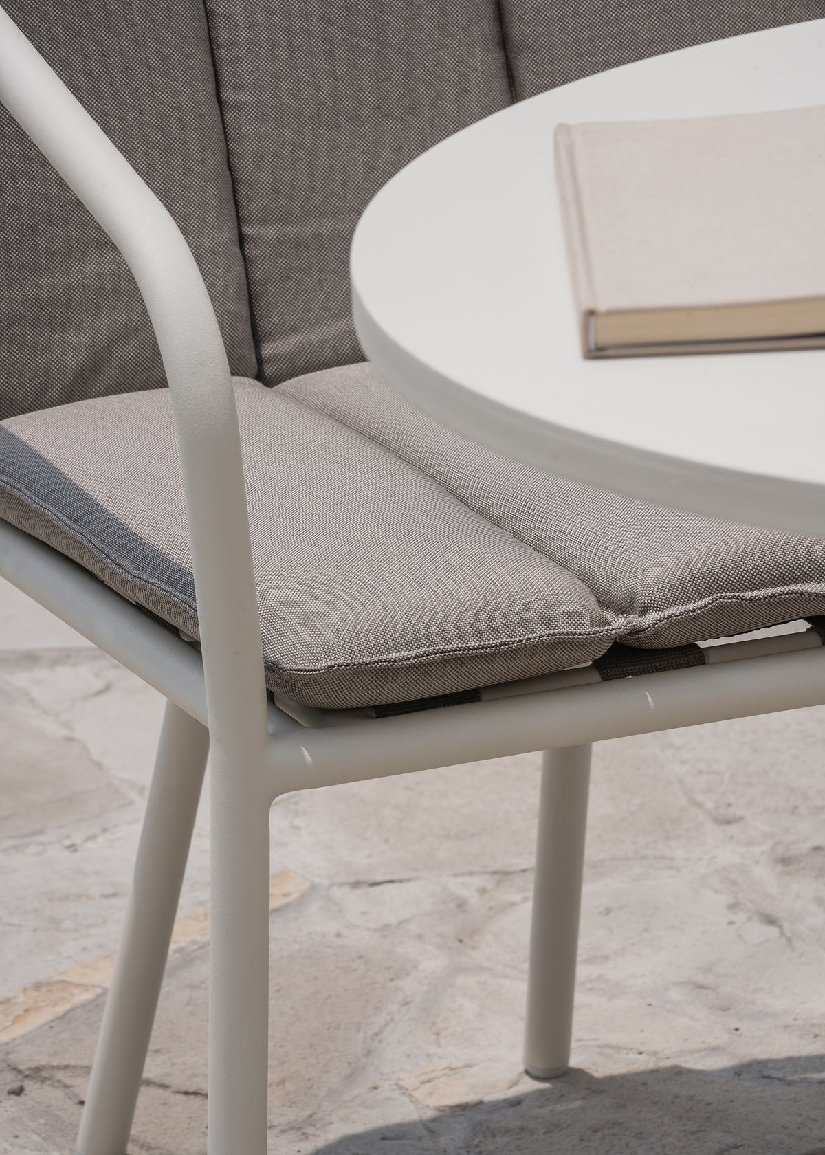 Porto Outdoor Chair / Ecru