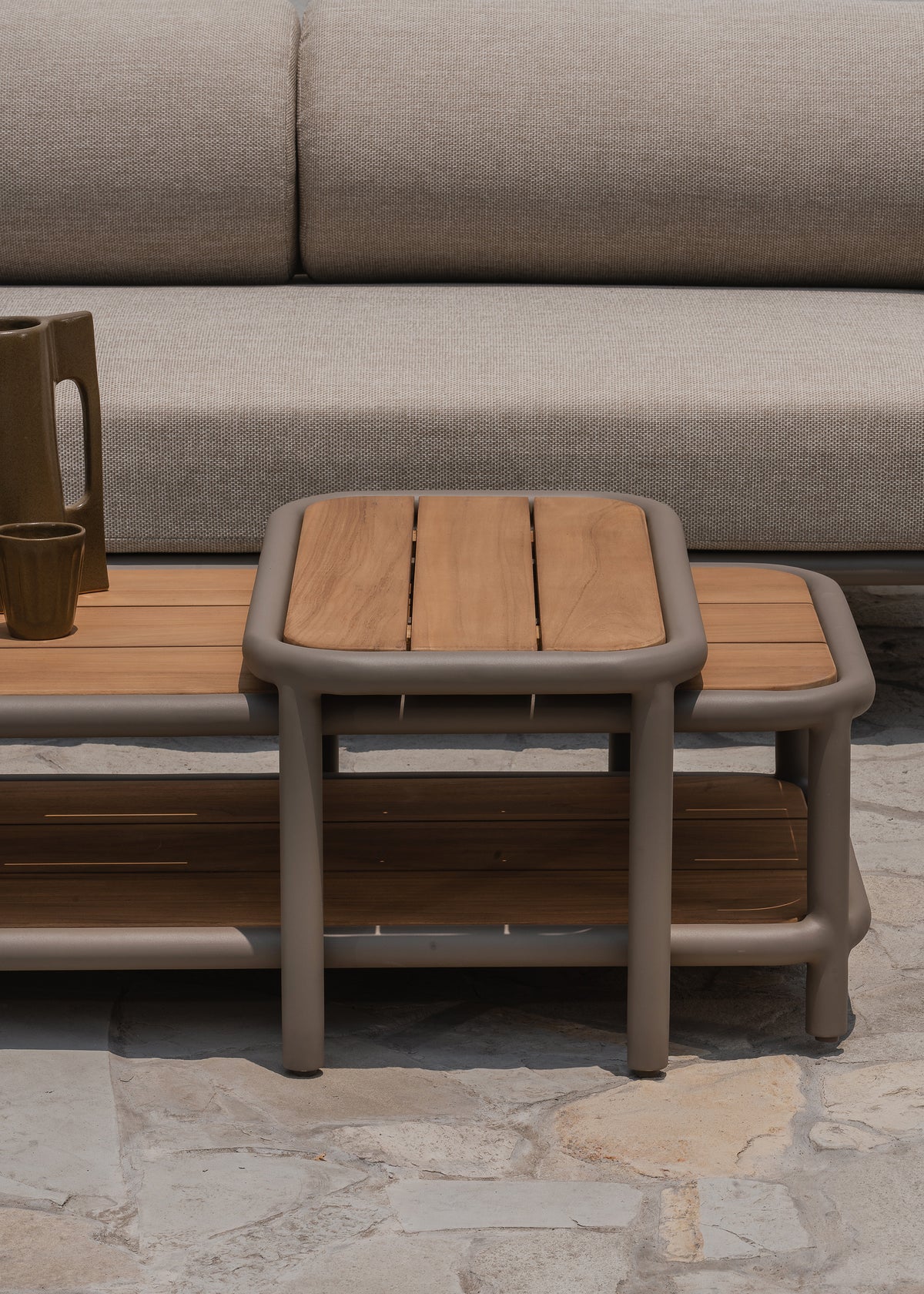 Porto Outdoor Coffee Table / Khaki