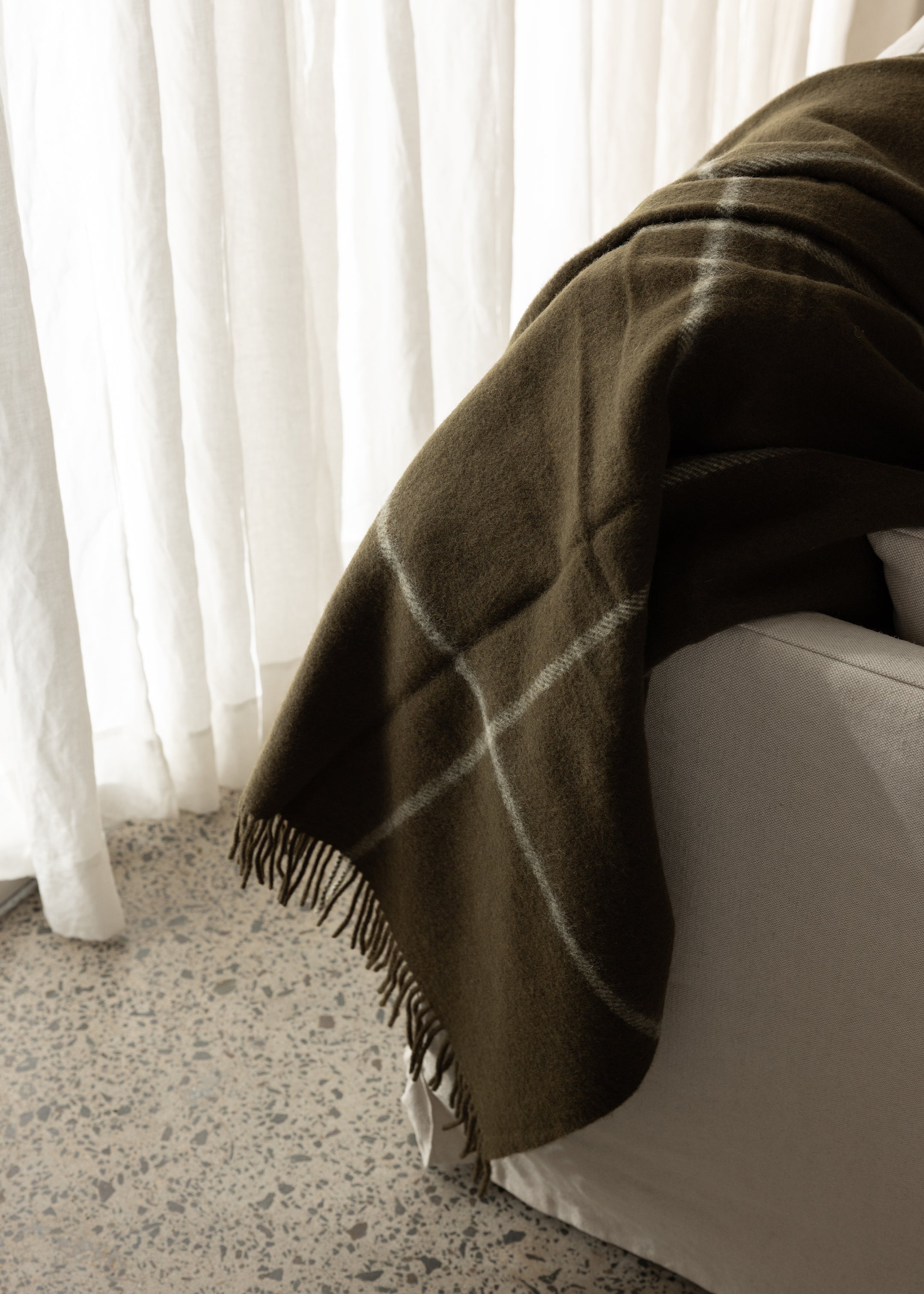 Ranfurly Wool Throw / Kelp