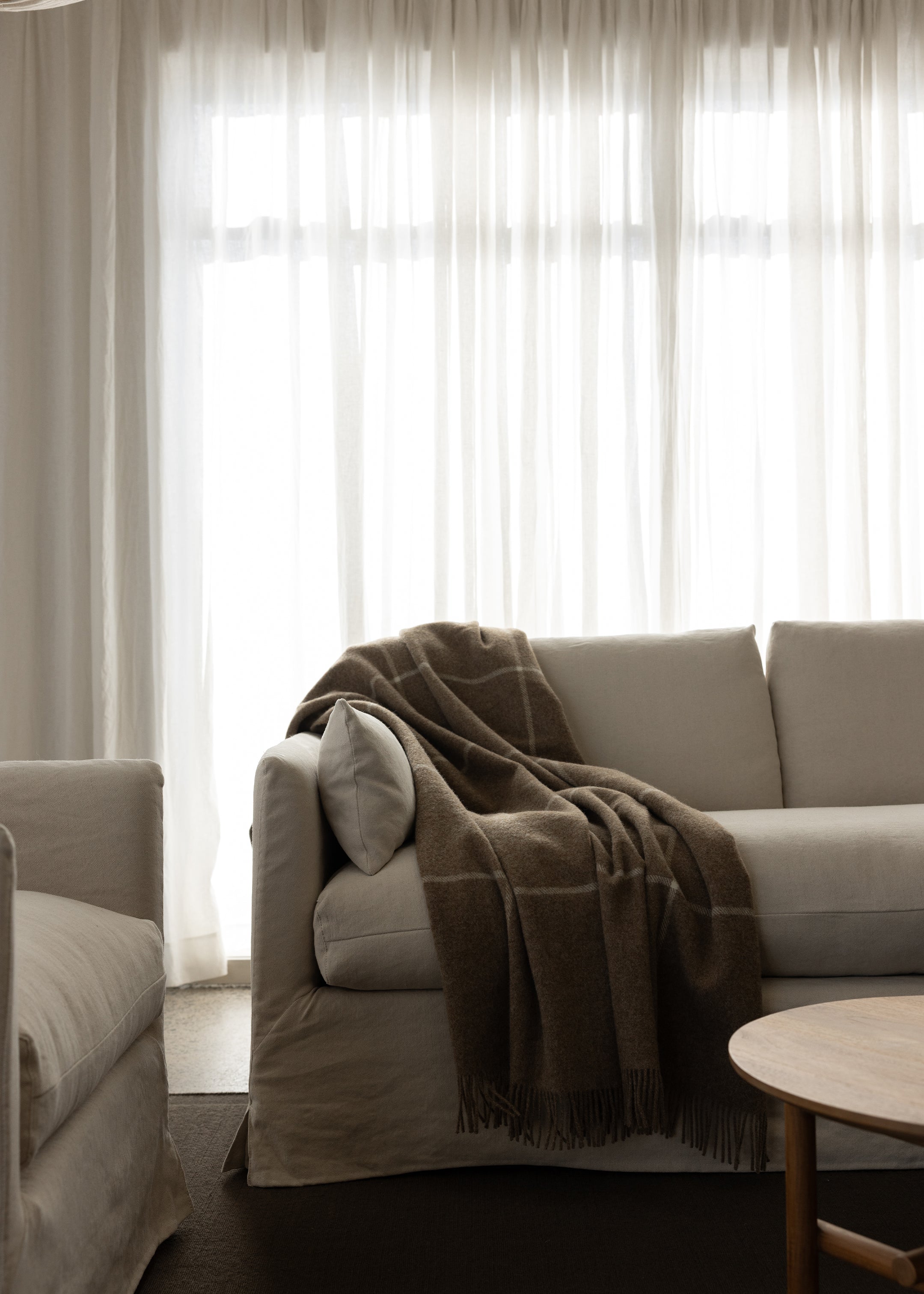 Ranfurly Wool Throw / Oak