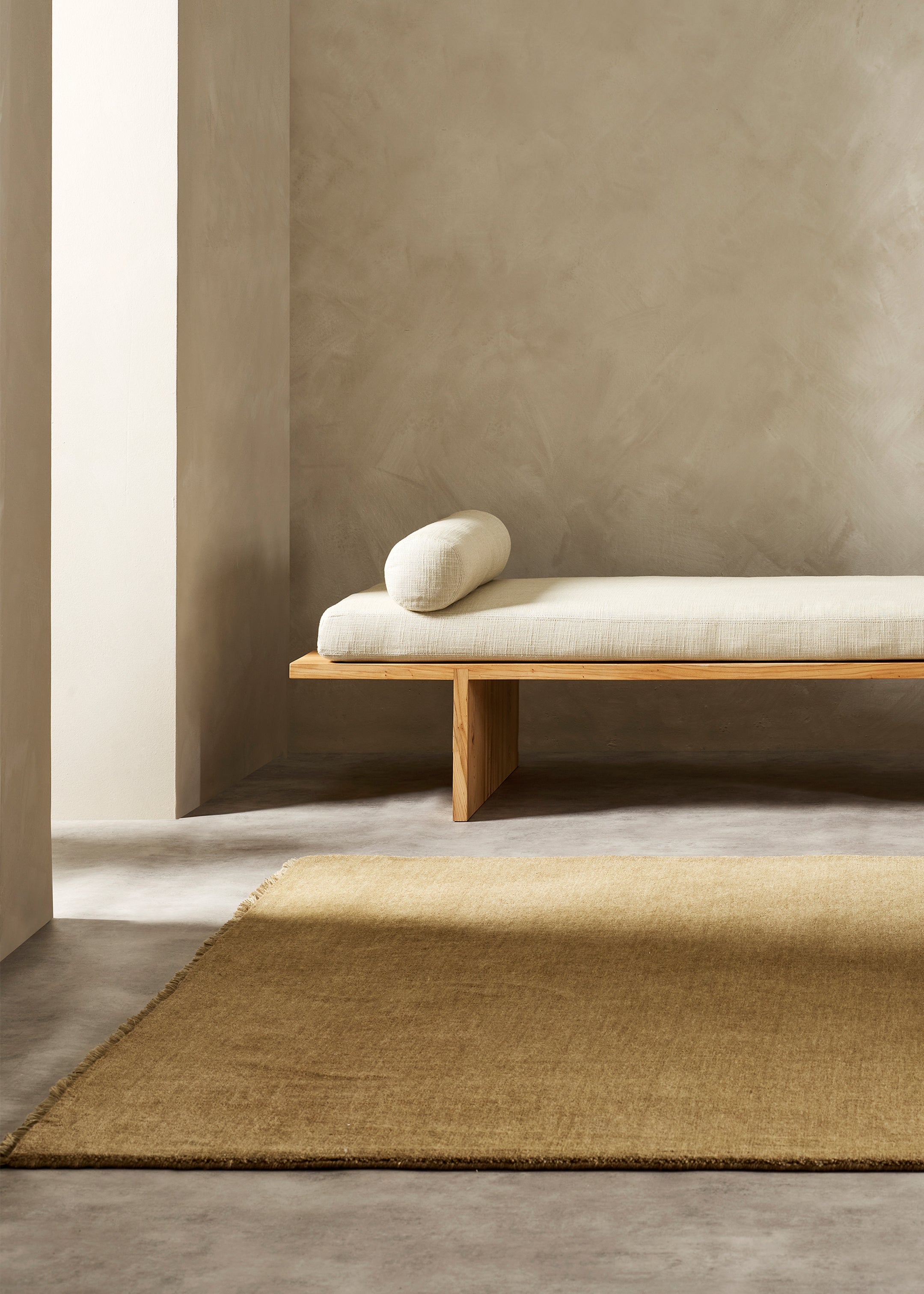 Sandringham Floor Rug / Fenugreek
