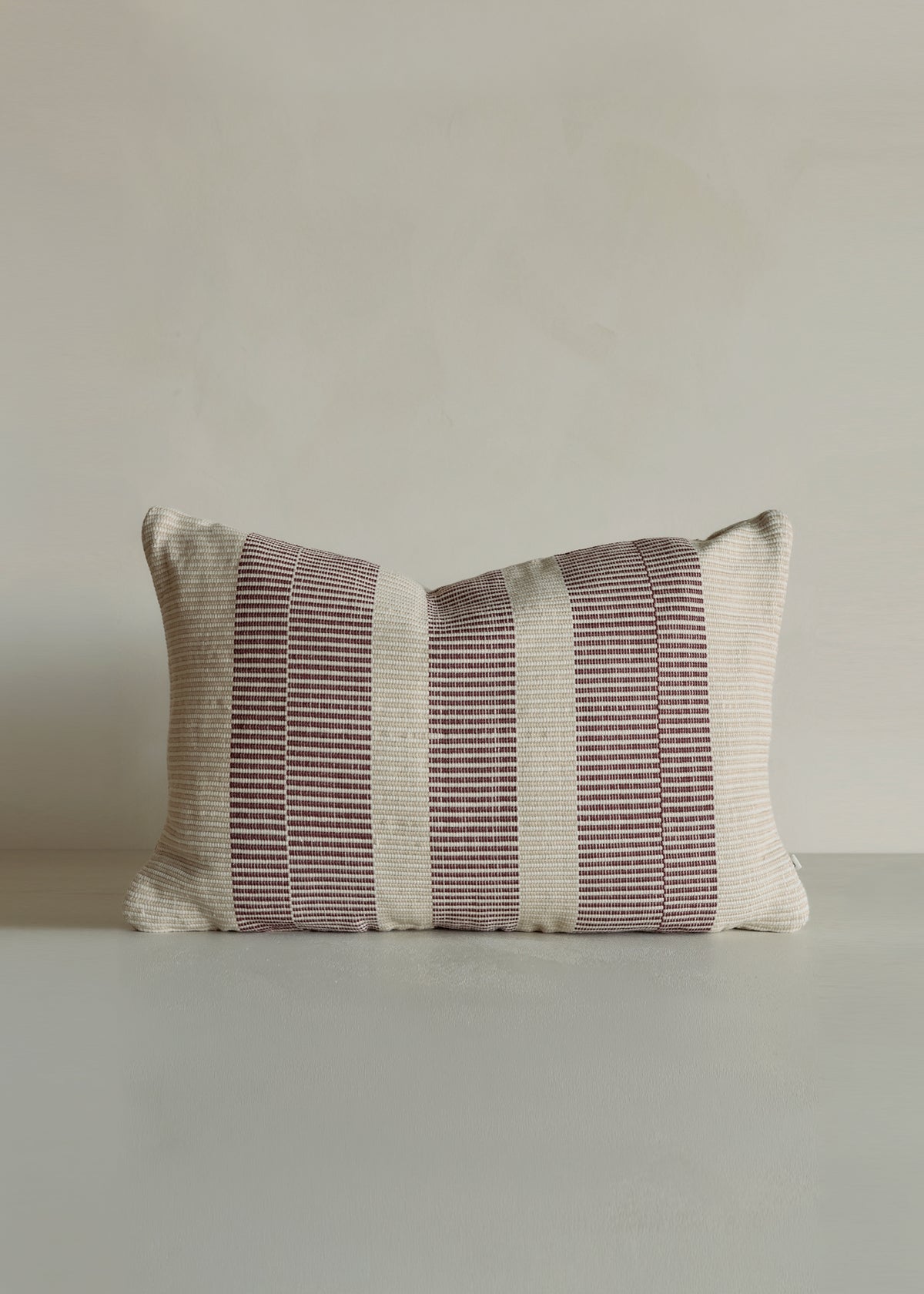 Solar Outdoor Cushion / Claret