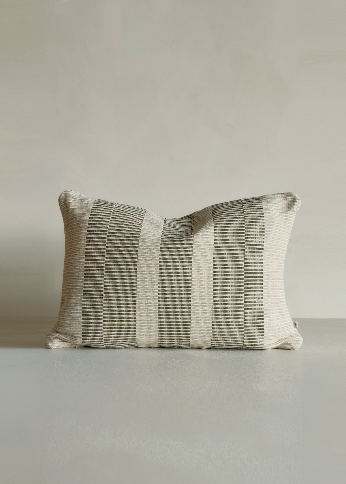 Solar Outdoor Cushion / Mangrove