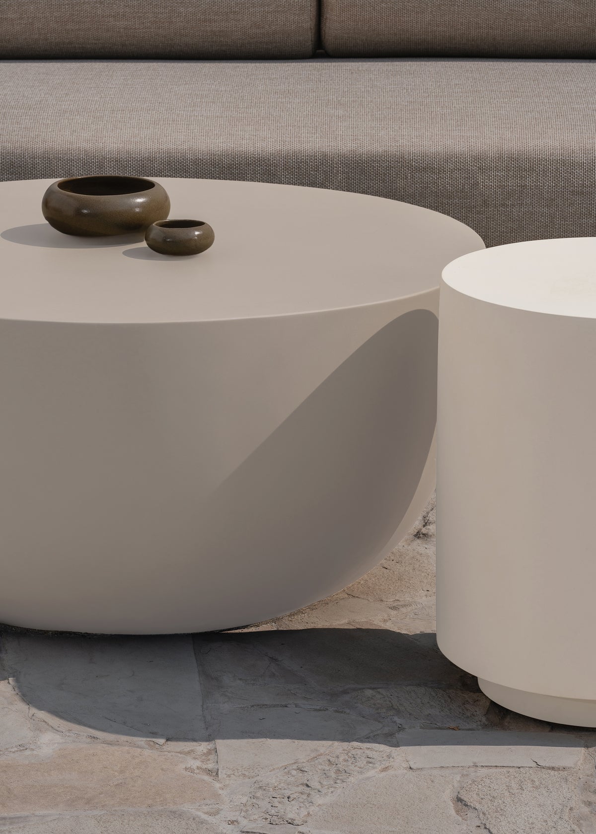 Soren Coffee Table / Smoke