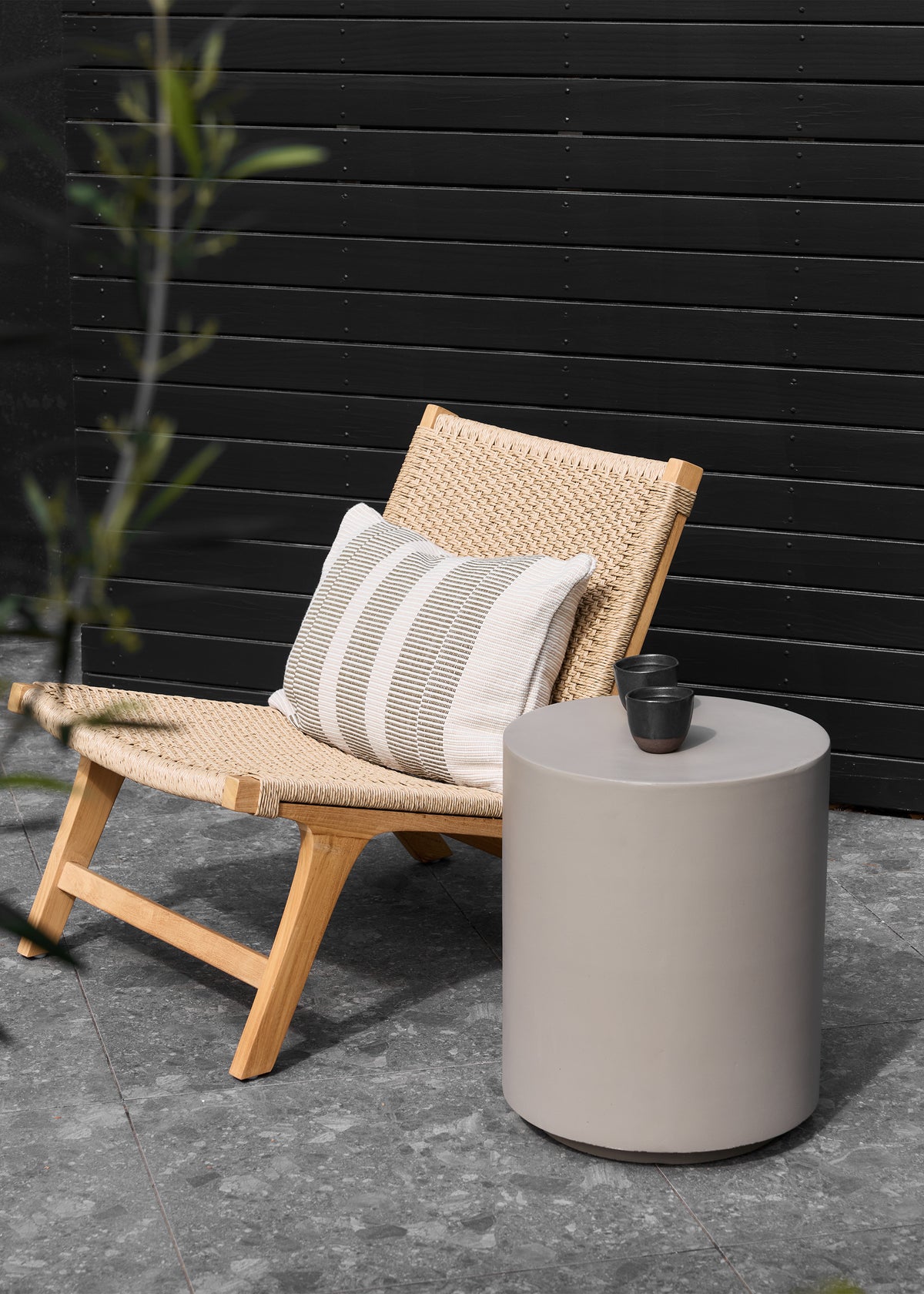Soren Side Table / Smoke