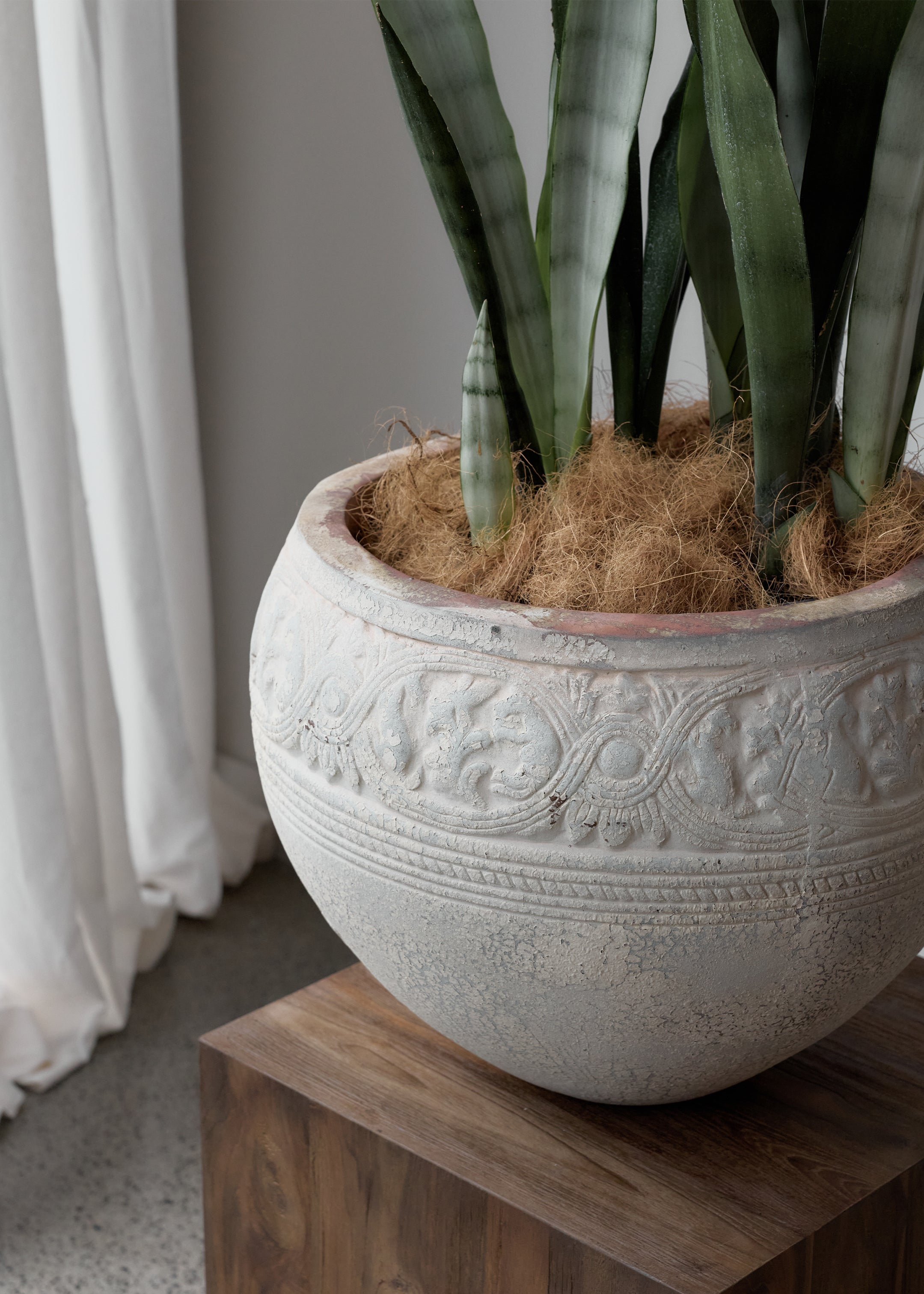 Sumela Antique Pot / Small