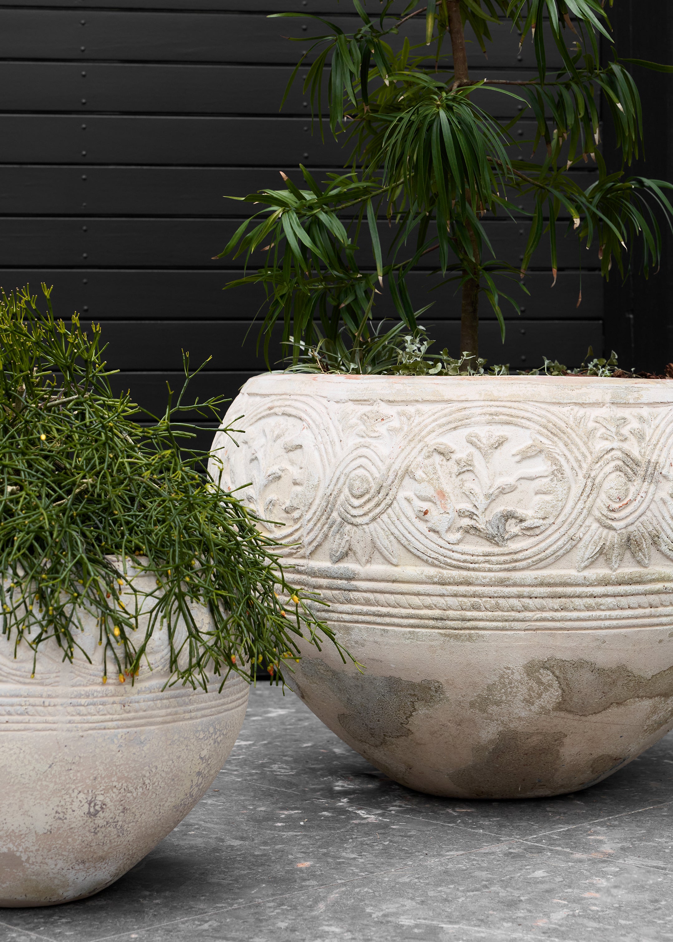 Sumela Antique Pot / Large