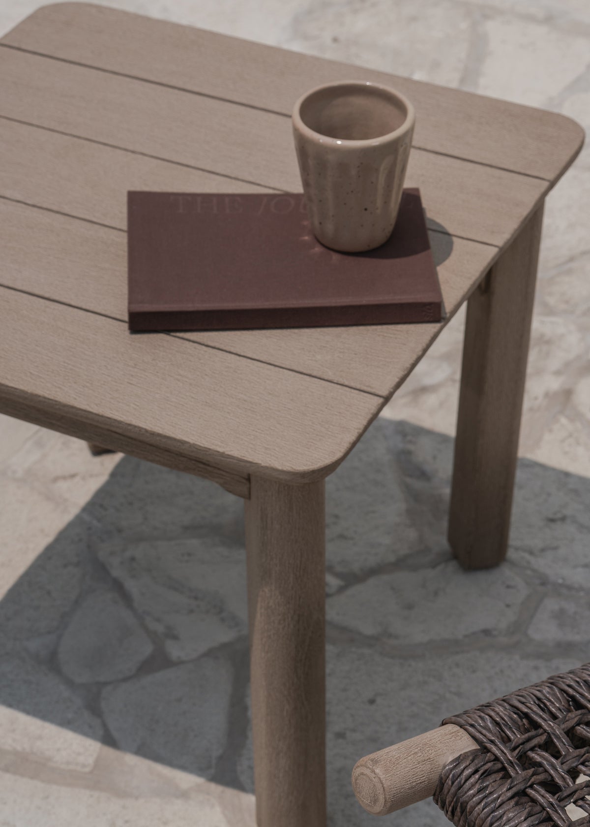 Suri Outdoor Side Table / Khaki