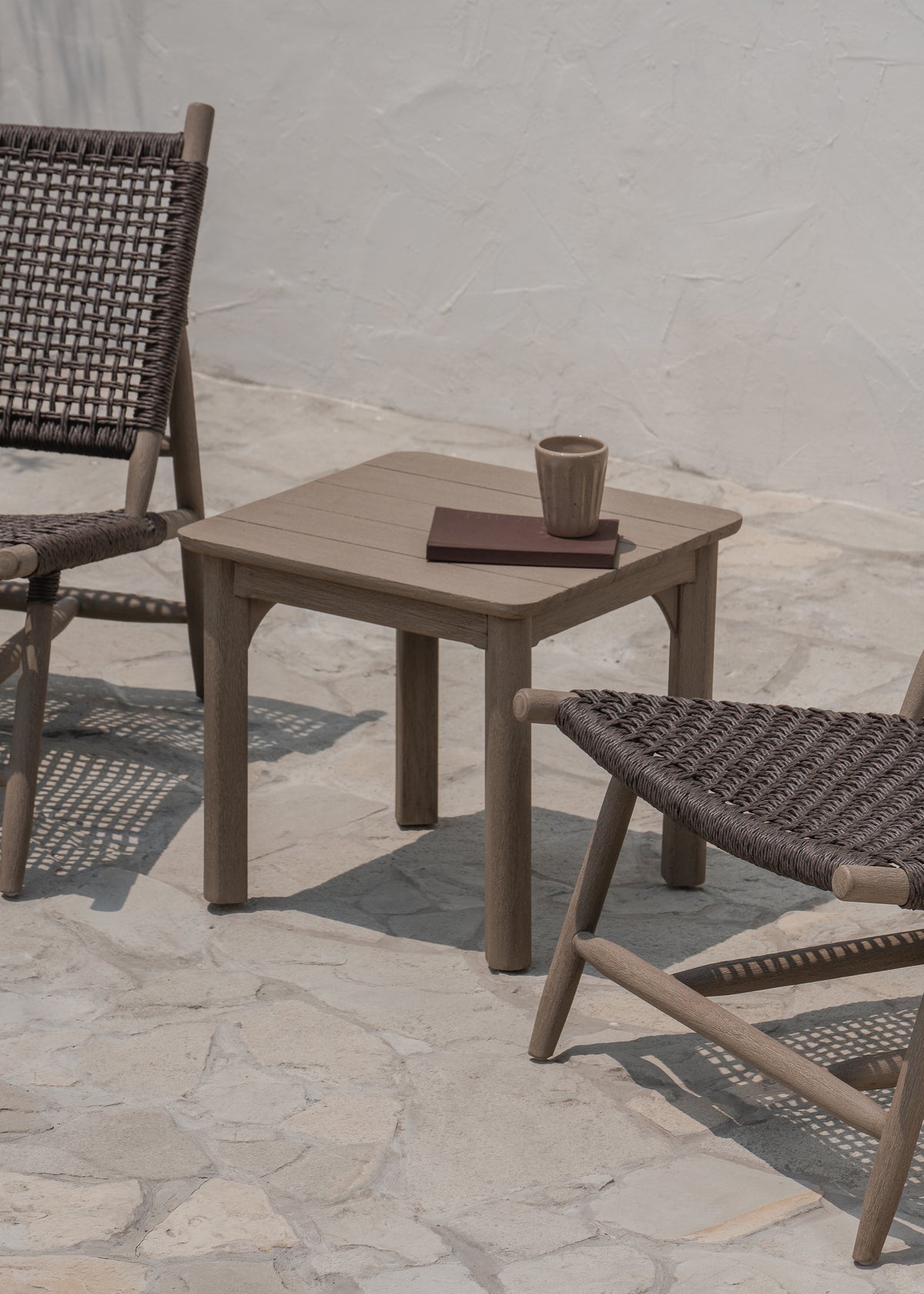 Suri Outdoor Side Table / Khaki
