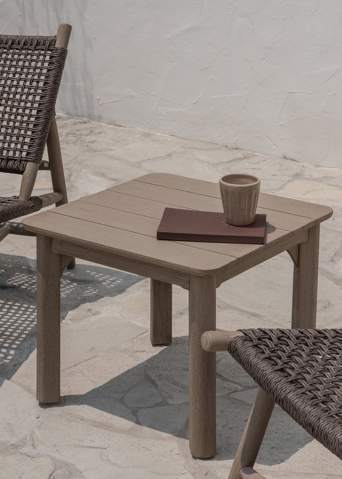 Suri Outdoor Side Table / Khaki