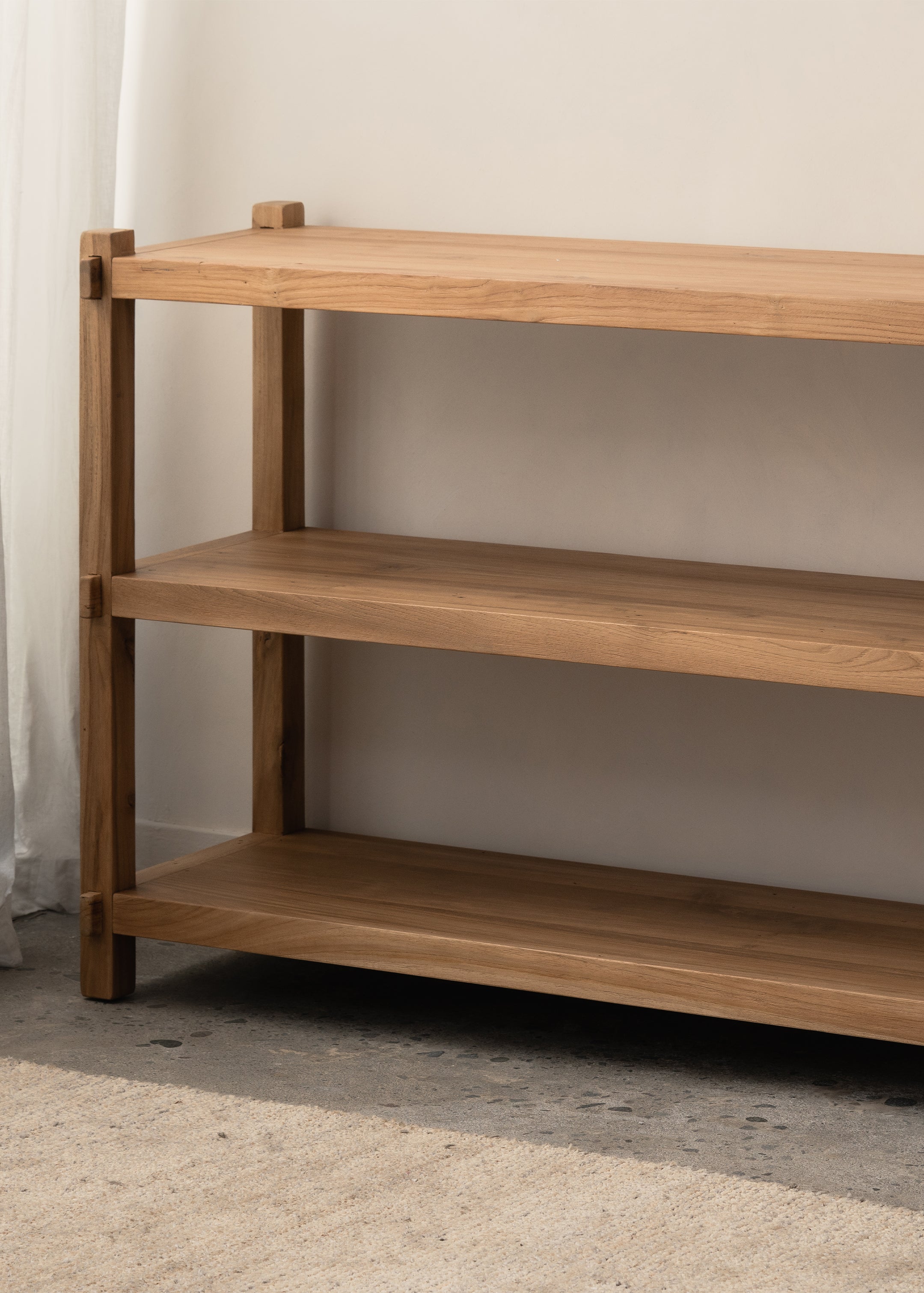 Talo Low Bookshelf