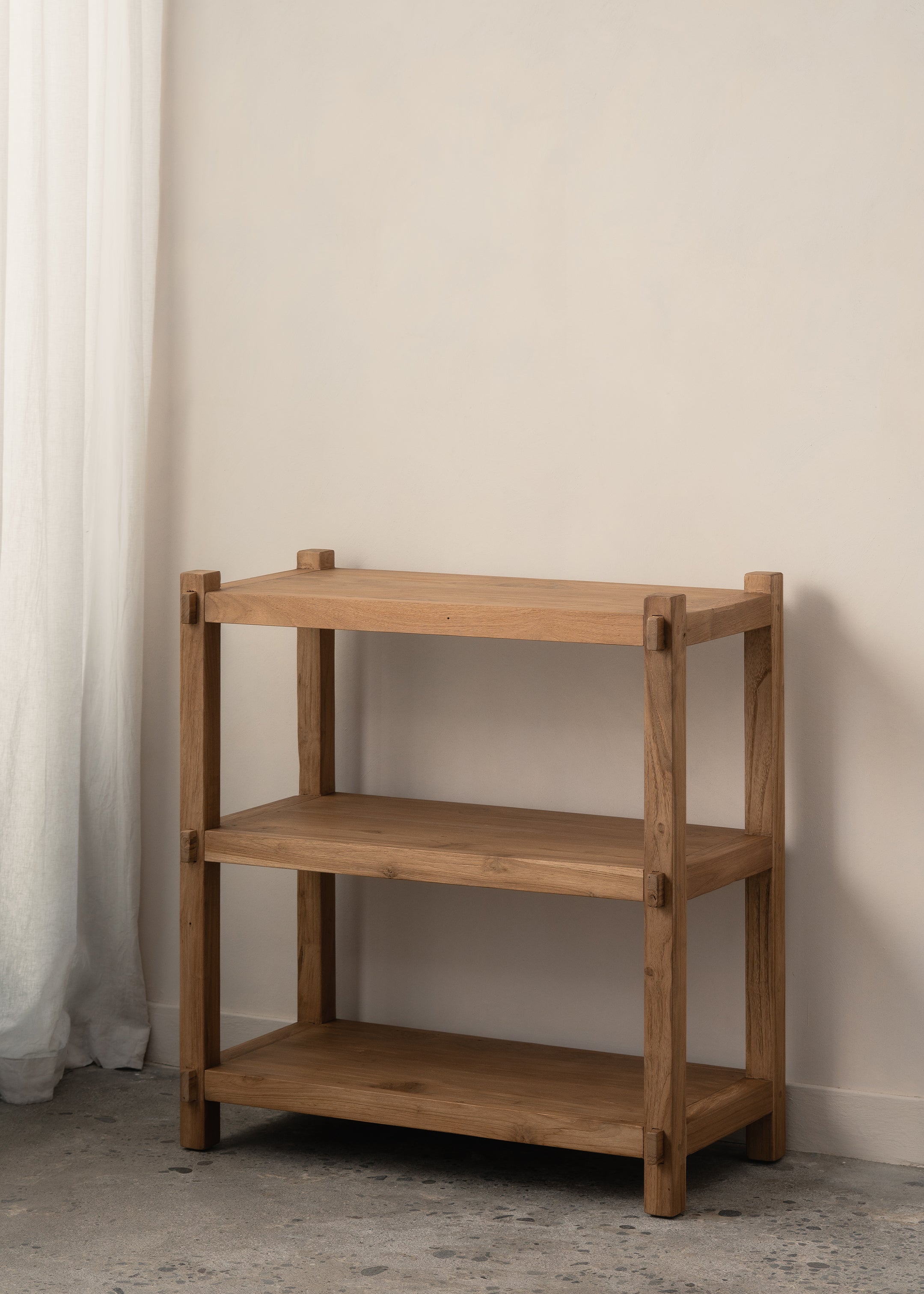 Talo Low Bookshelf