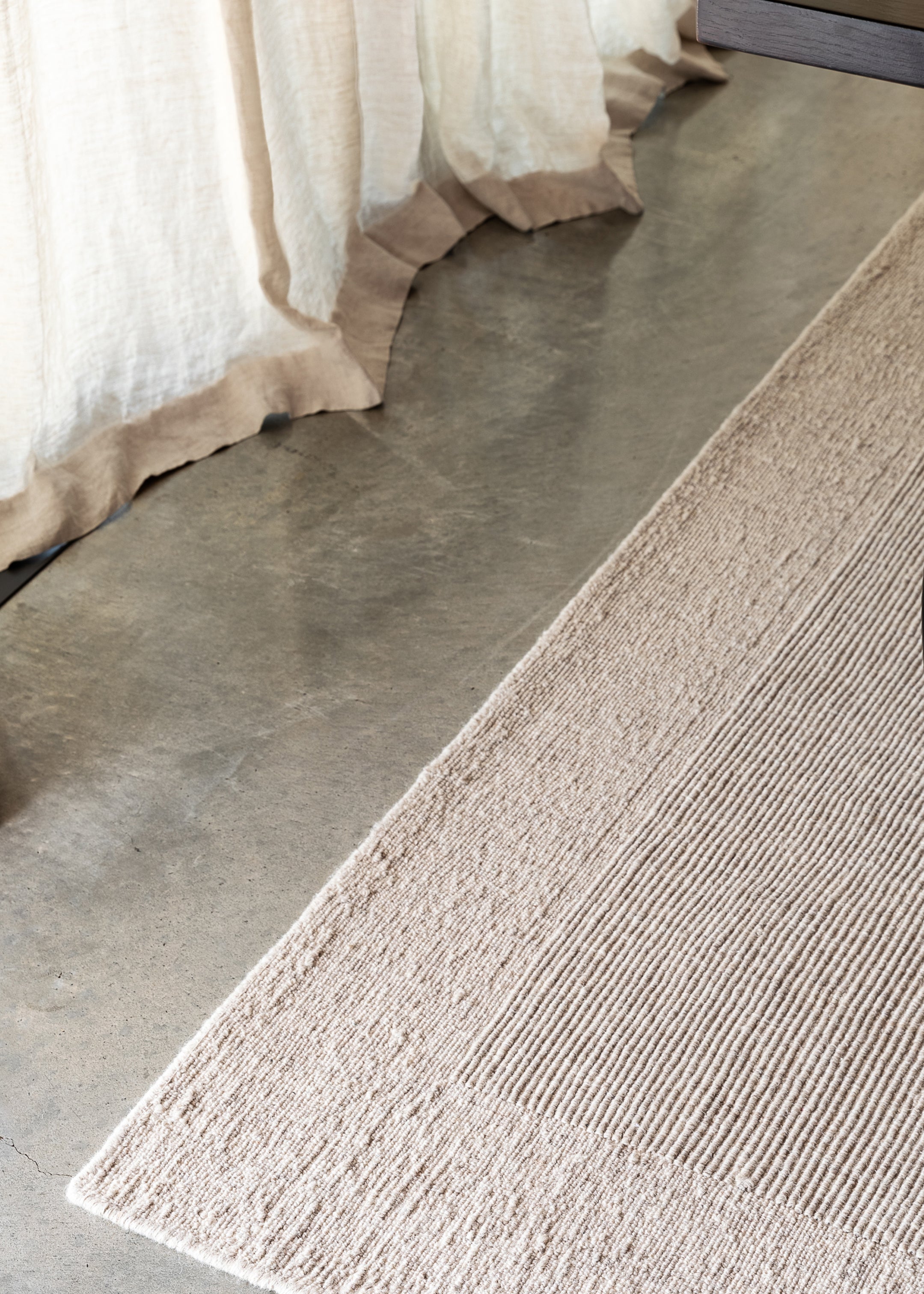 Vermont Floor Rug / Sand