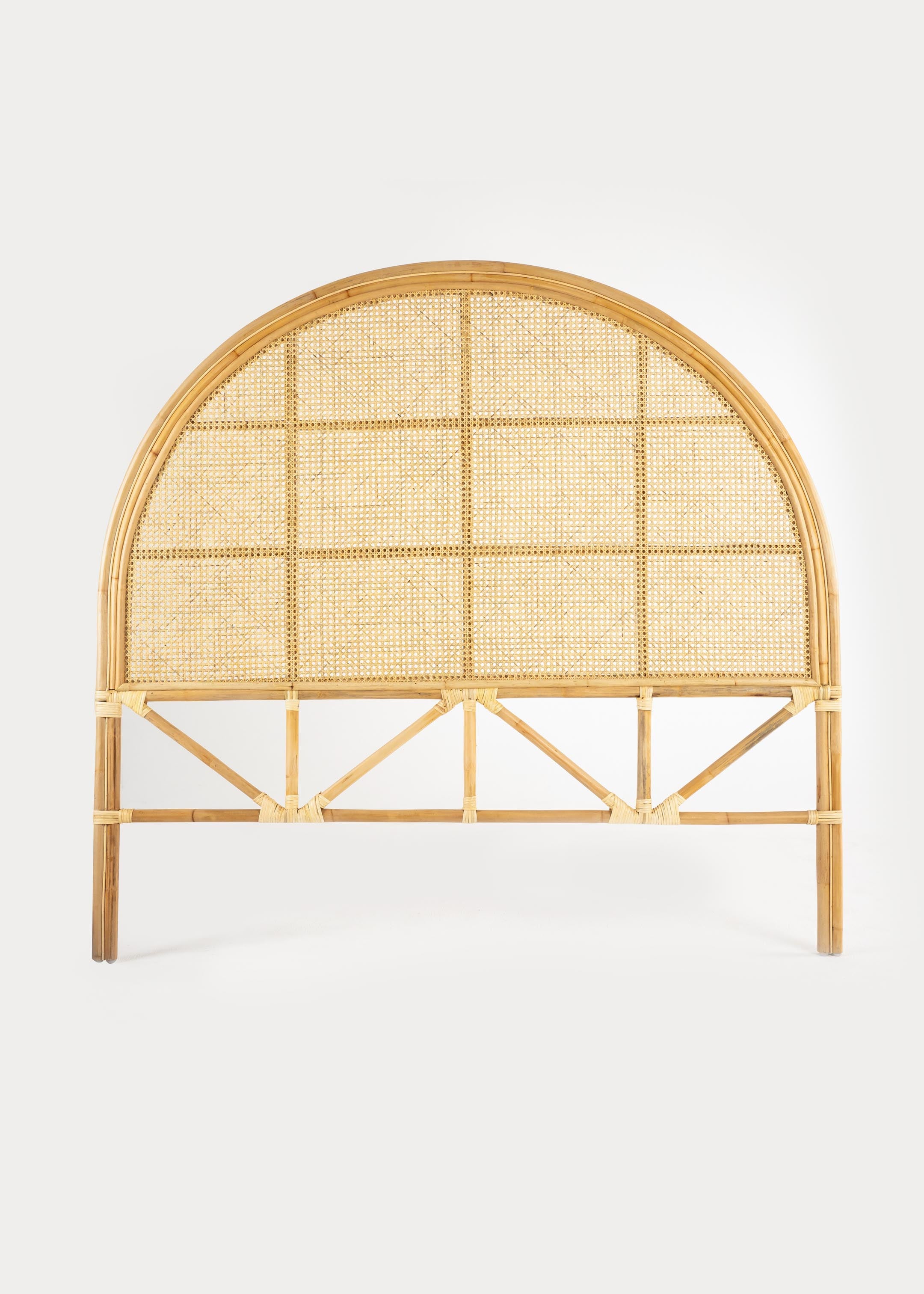 Curved Headboard / Natural