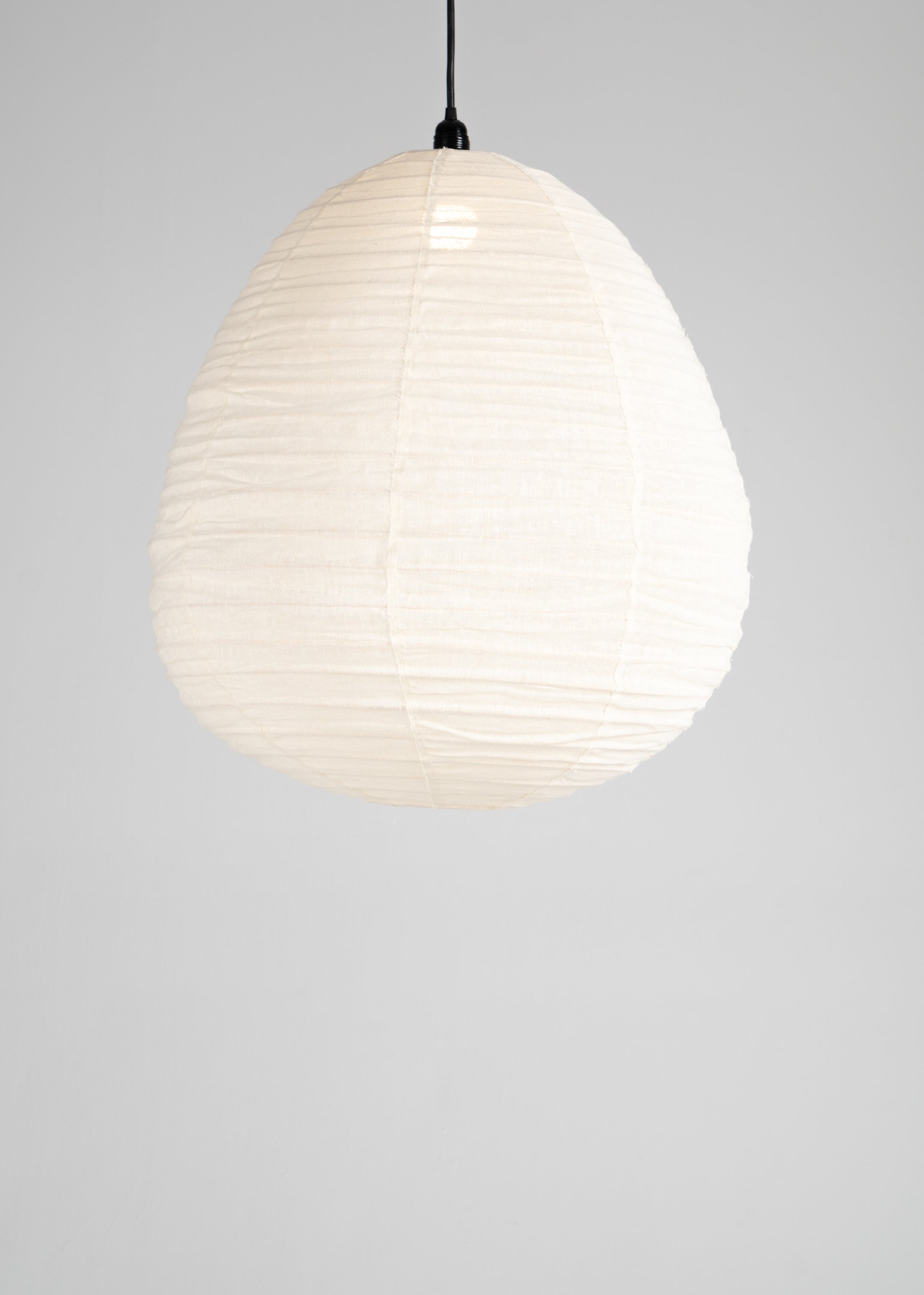 Malam Linen Lantern / Off  White / Medium