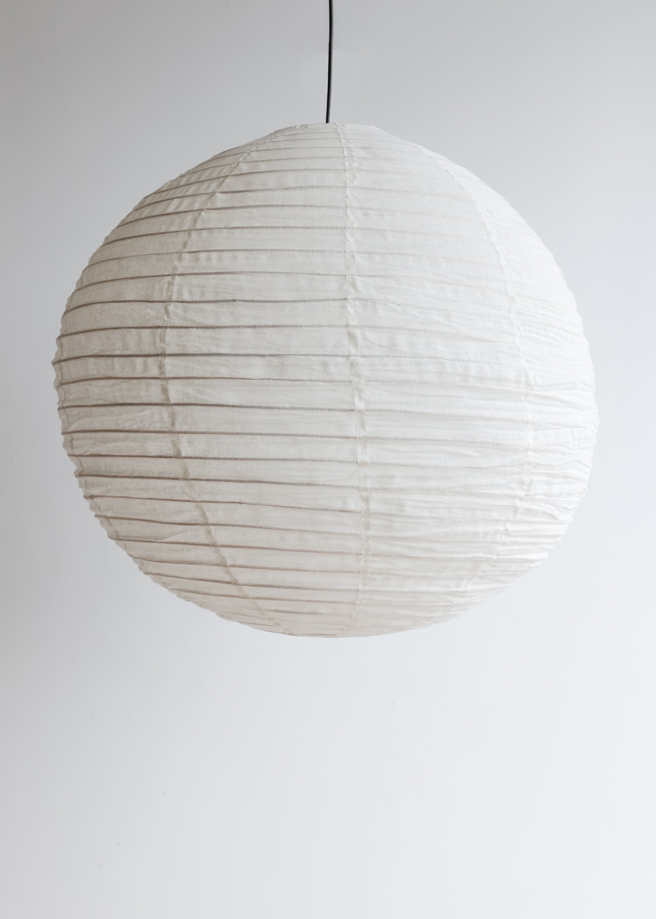 Globe Linen Lantern / Off  White / 100cm